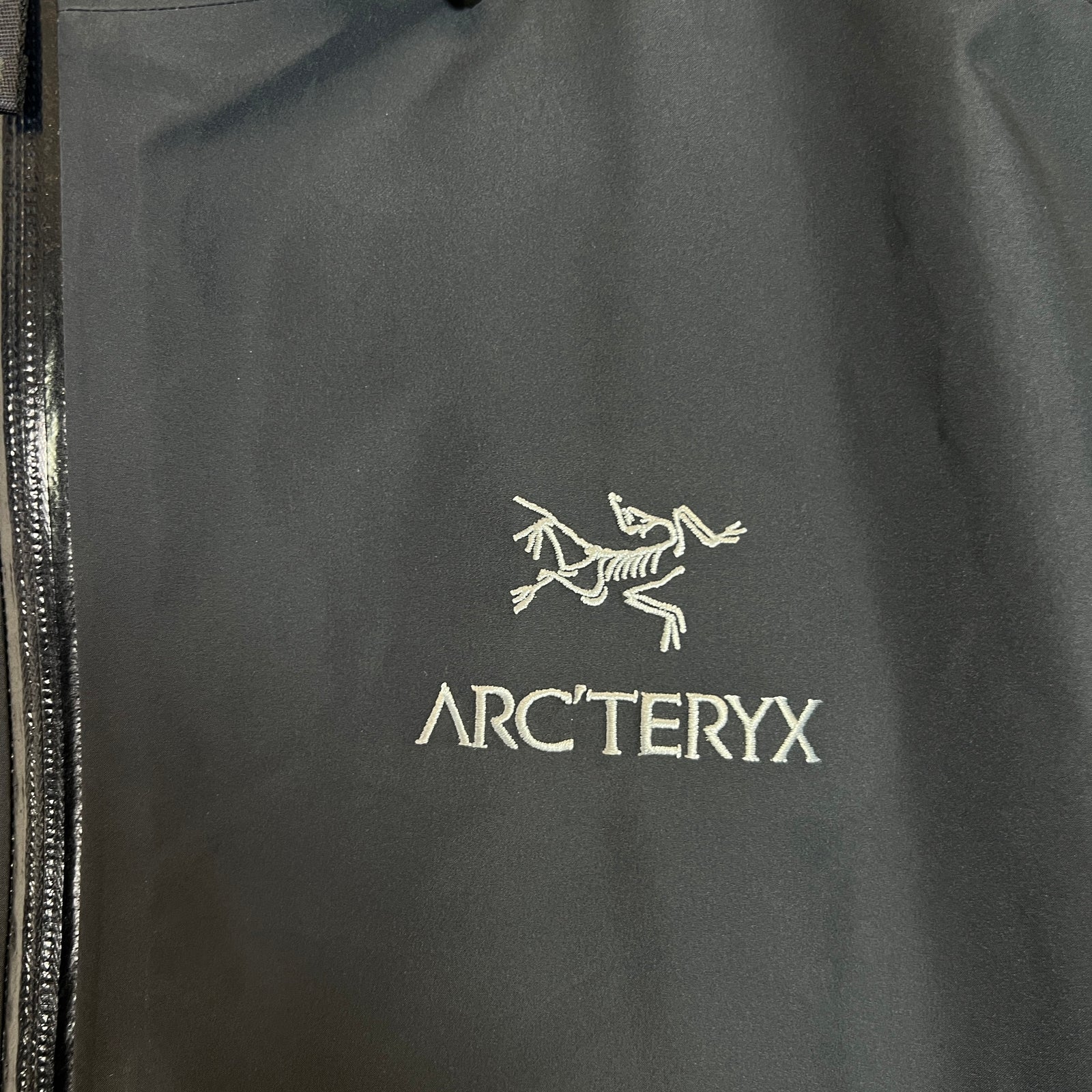Arc'teryx Navy Beta LT Shell Jacket Size L
