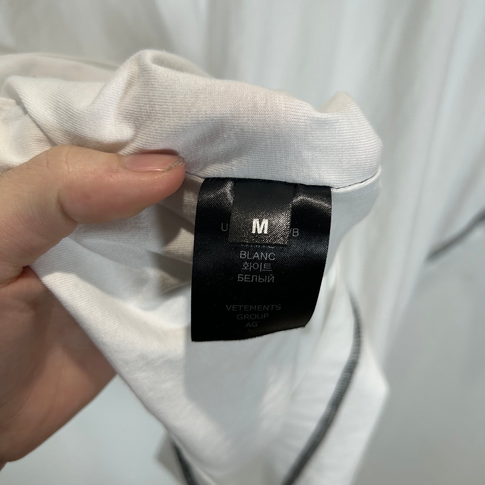 Vetements White Inside Out Logo T-Shirt Size M