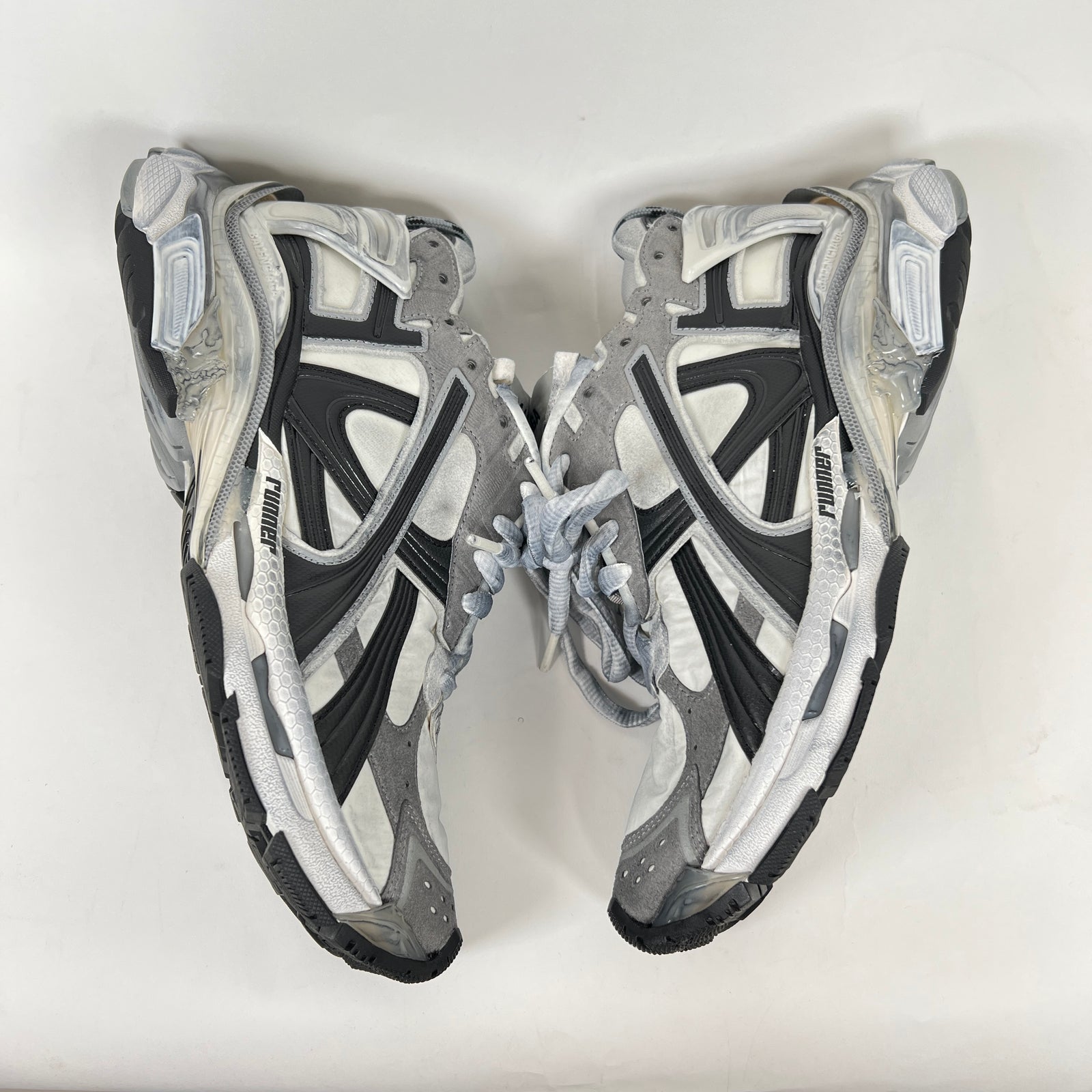 Balenciaga White/Grey Runner Size 42