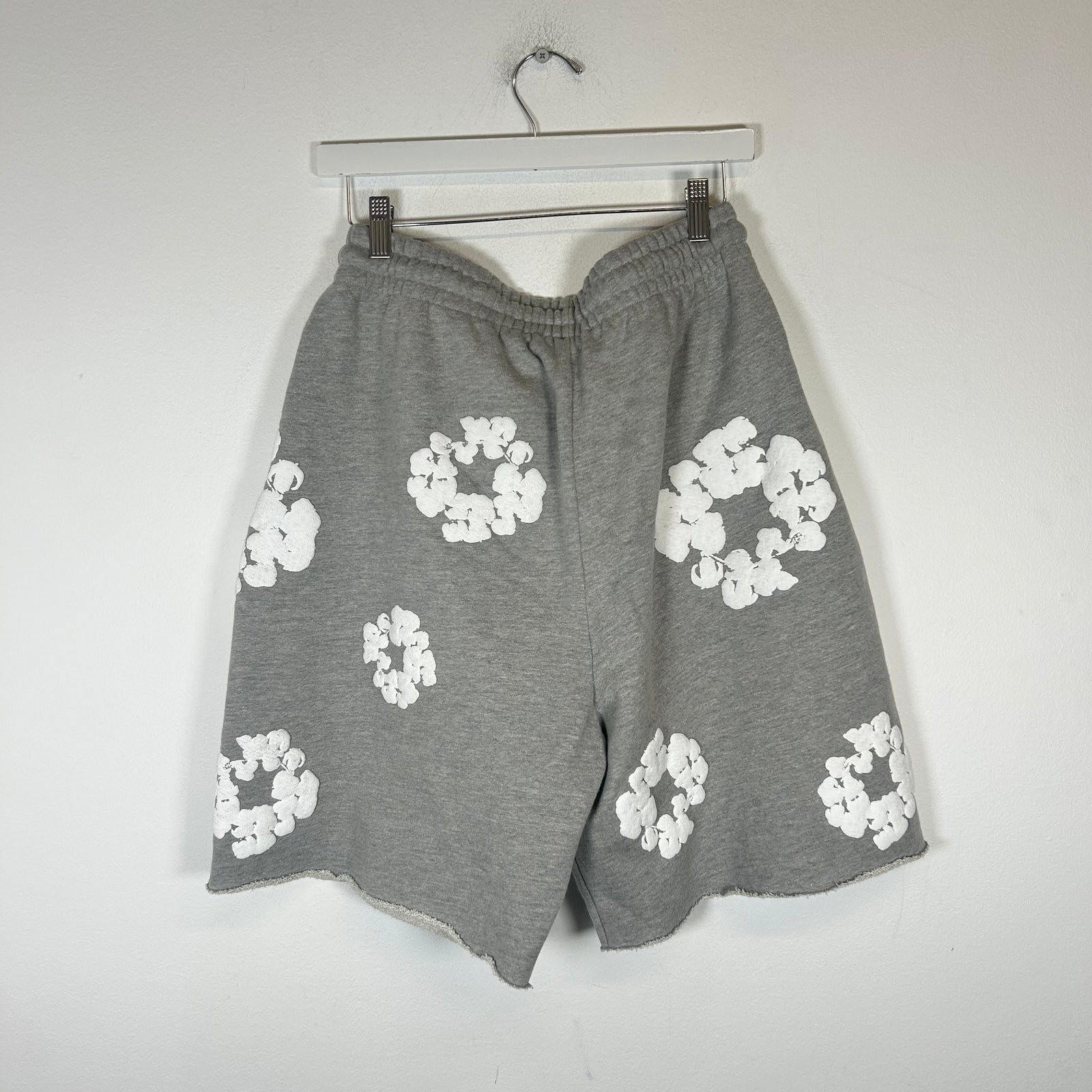 Denim Tears Grey Wreath Shorts Size M