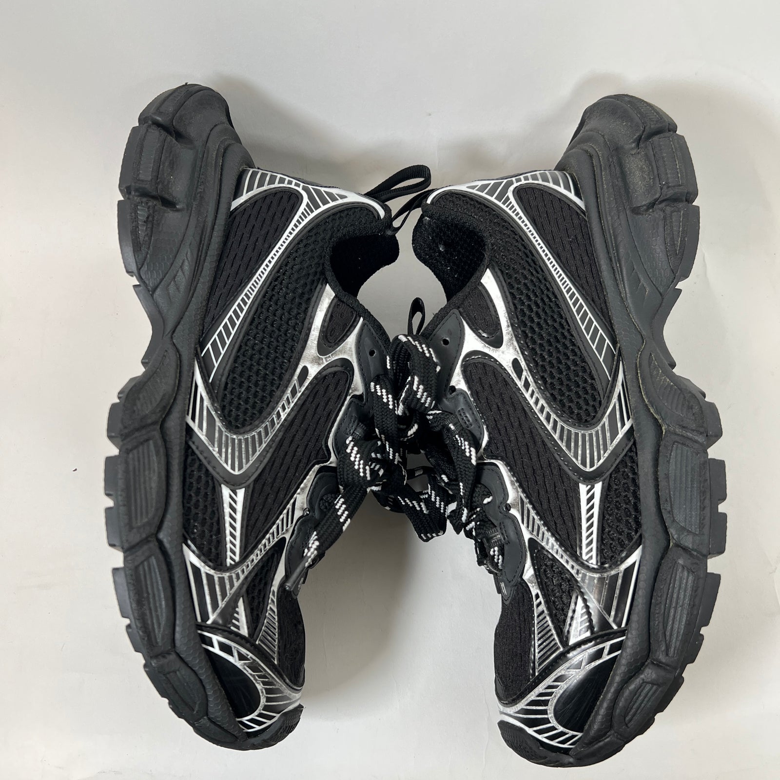 Balenciaga Black/White 3XL Sneaker Size 41