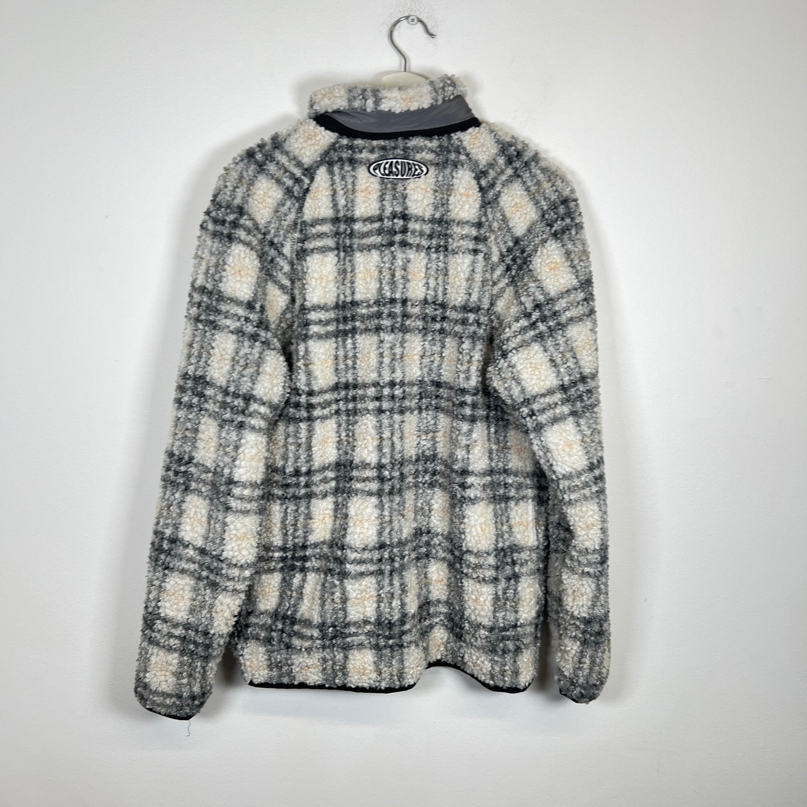 Pleasures Plaid Fleece Size Medium