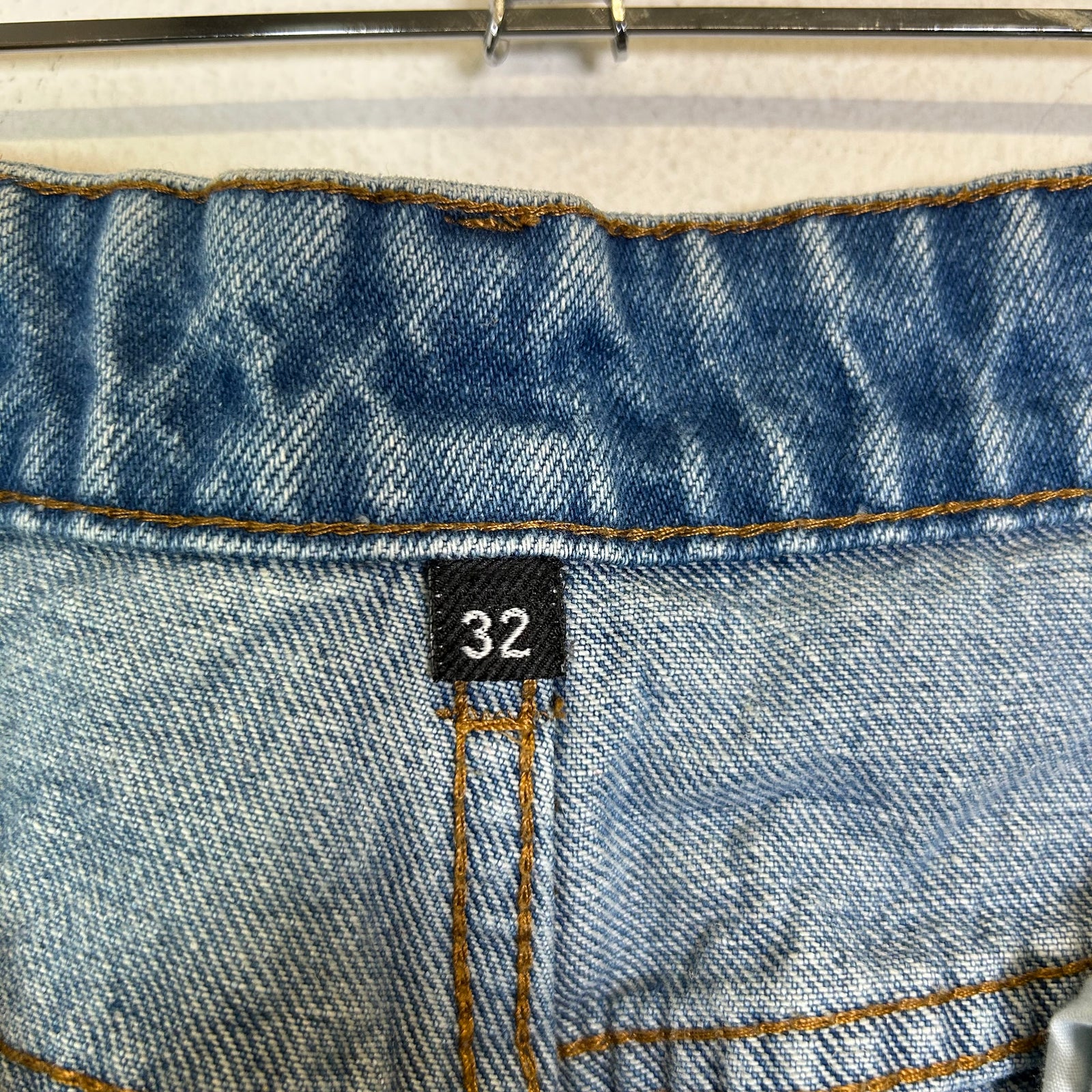Basketcase Gallery Lightwash LAX Baggy Denim Jeans