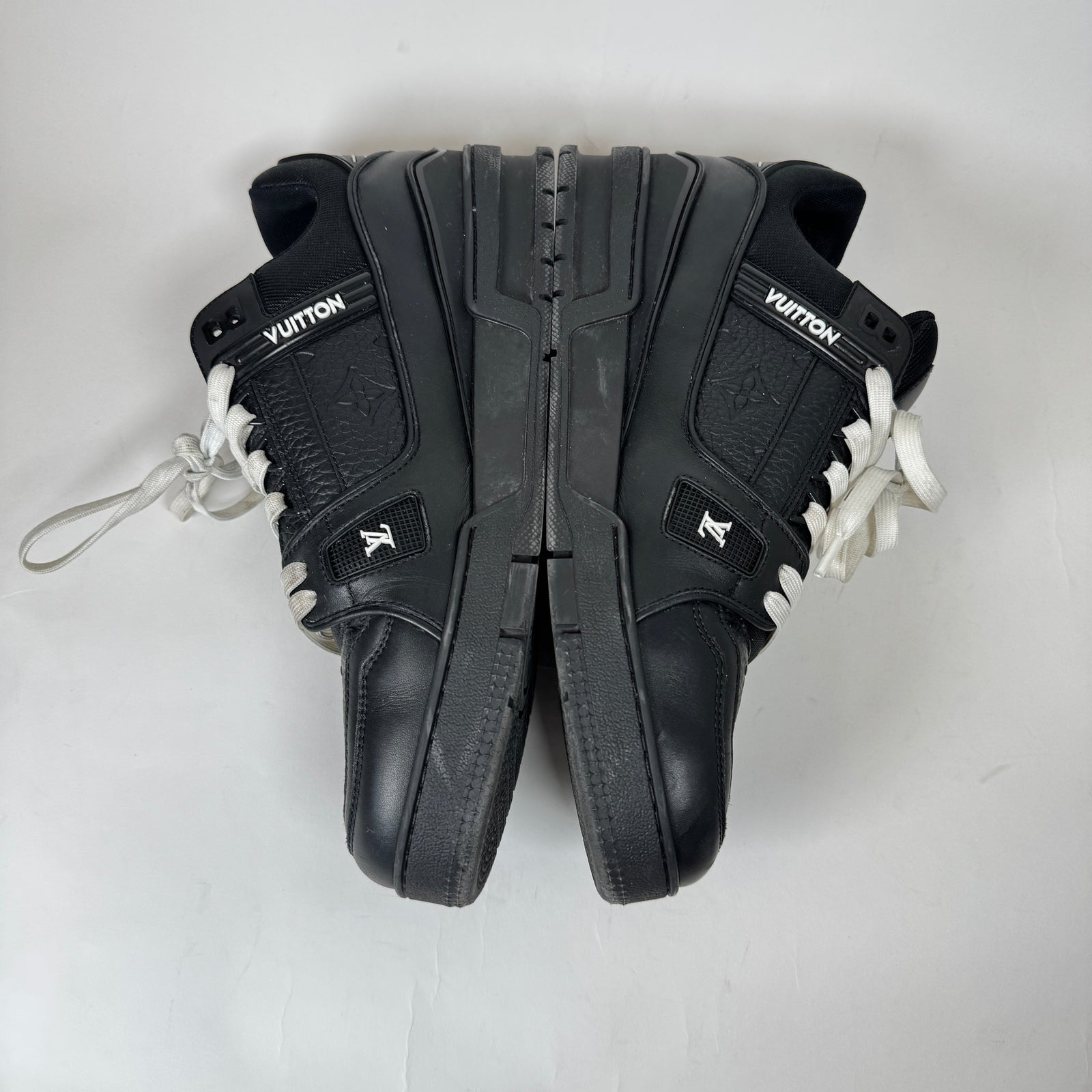 Louis Vuitton Black/Black Trainer Size LV 8.5