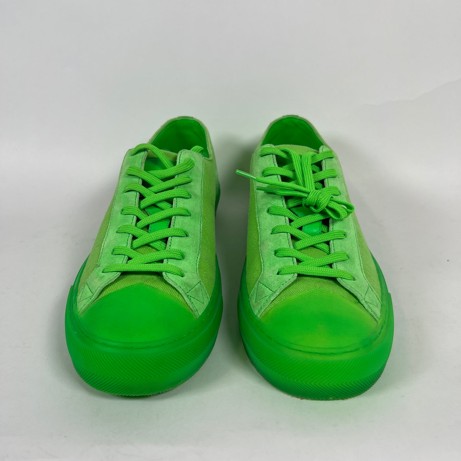 Louis Vuitton Canvas Monogram Shoes Size 9