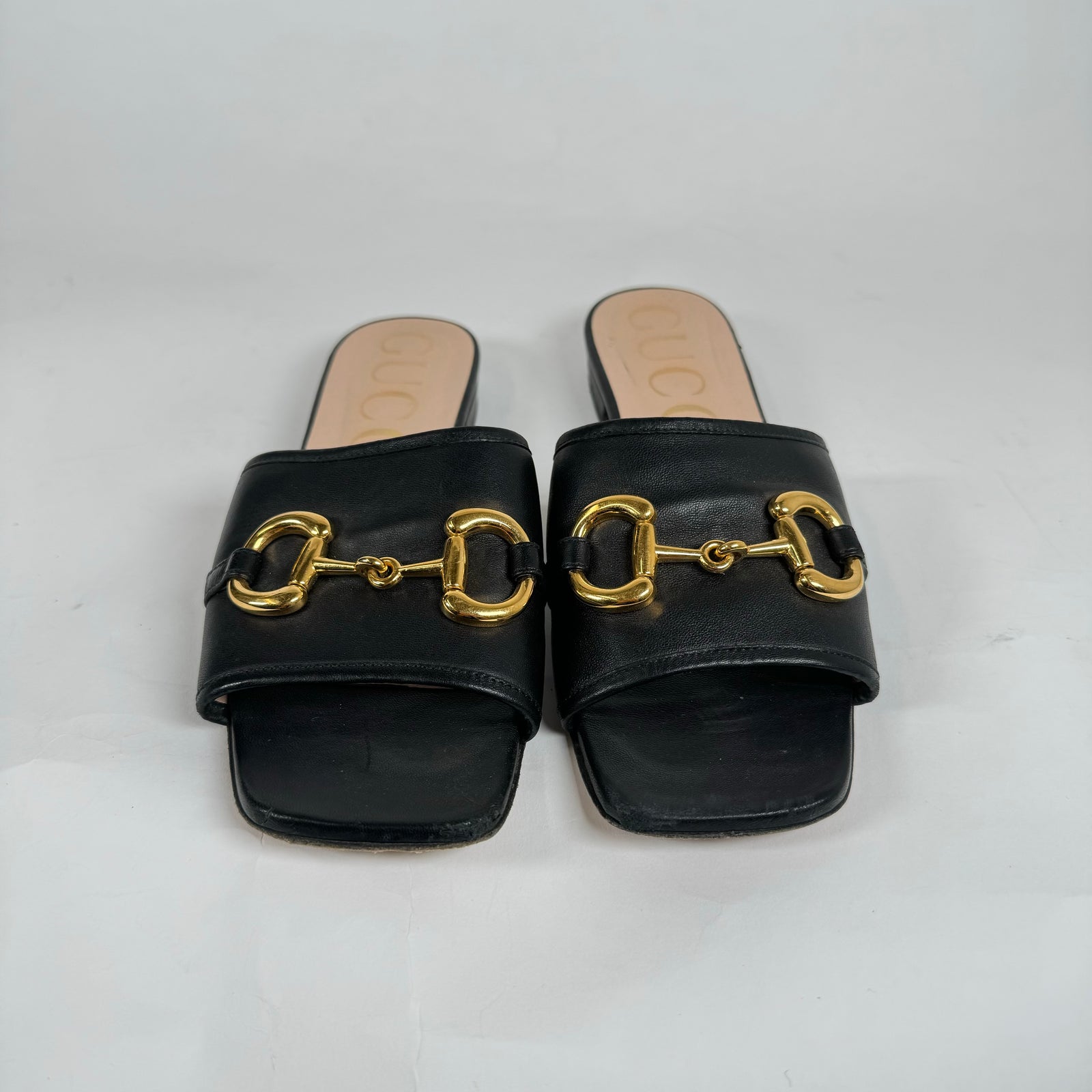 Gucci Horsebit Flats Size 38.5