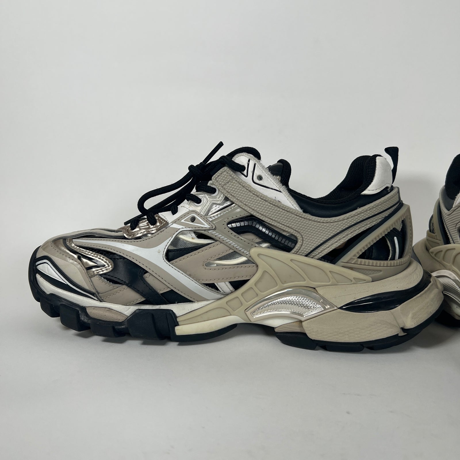 Balenciaga Track 2 Silver/Black Size 39