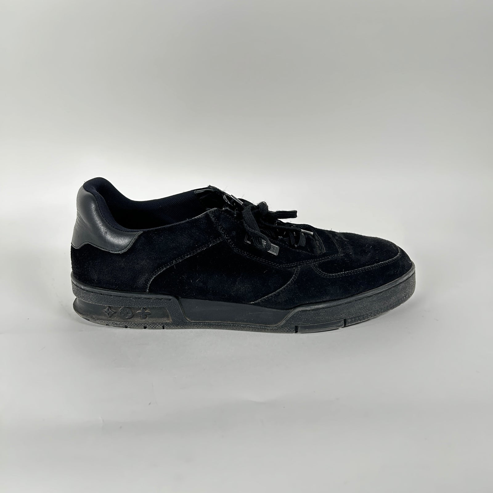 Louis Vuitton Black Employee Trainer Size LV 9
