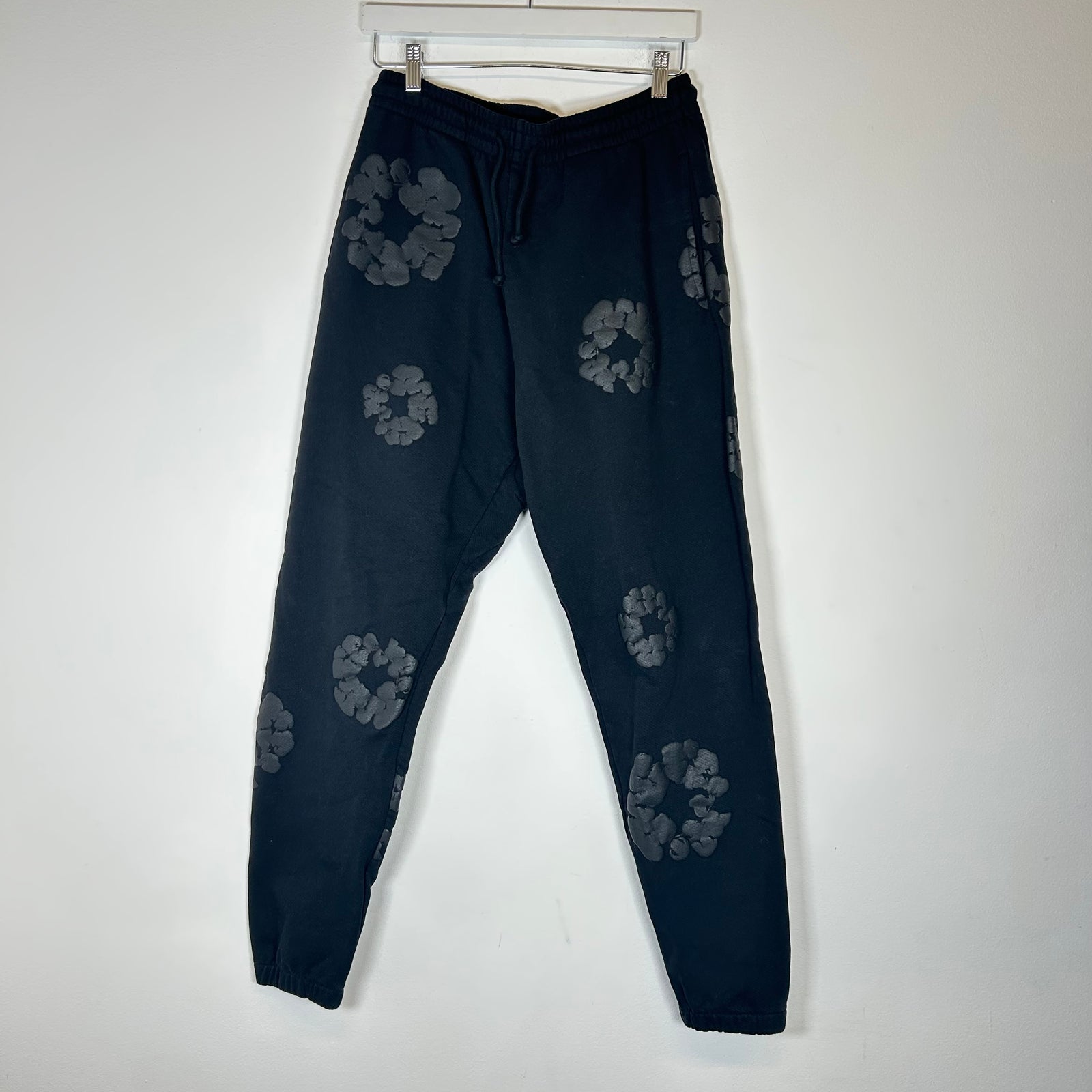 Denim Tears Black Wreath Sweatpants Size M