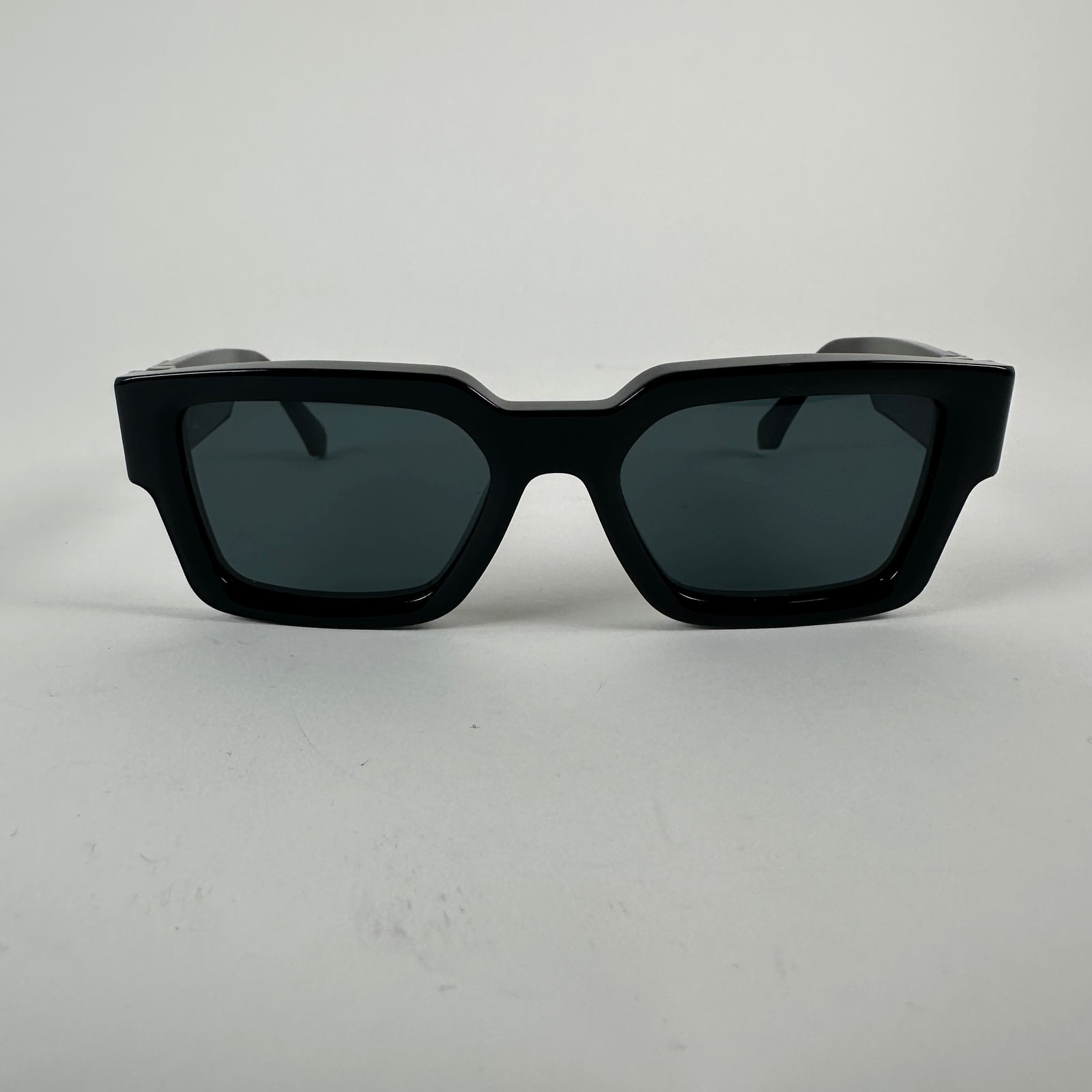 Louis Vuitton Match Black/Silver Sunglasses
