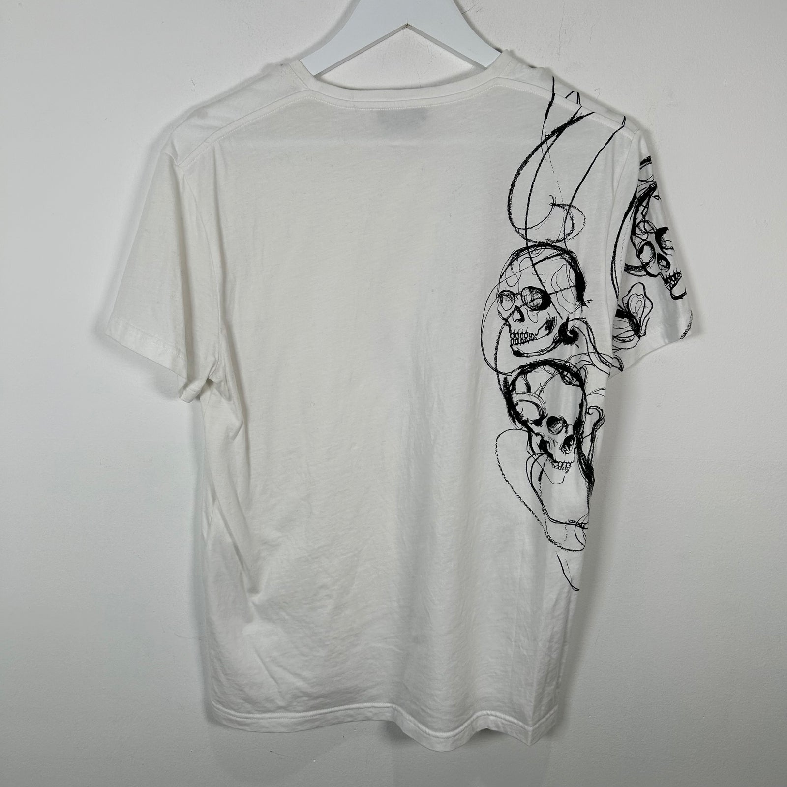 Alexander Mcqueen Smoke Skulls White T-Shirt Size S