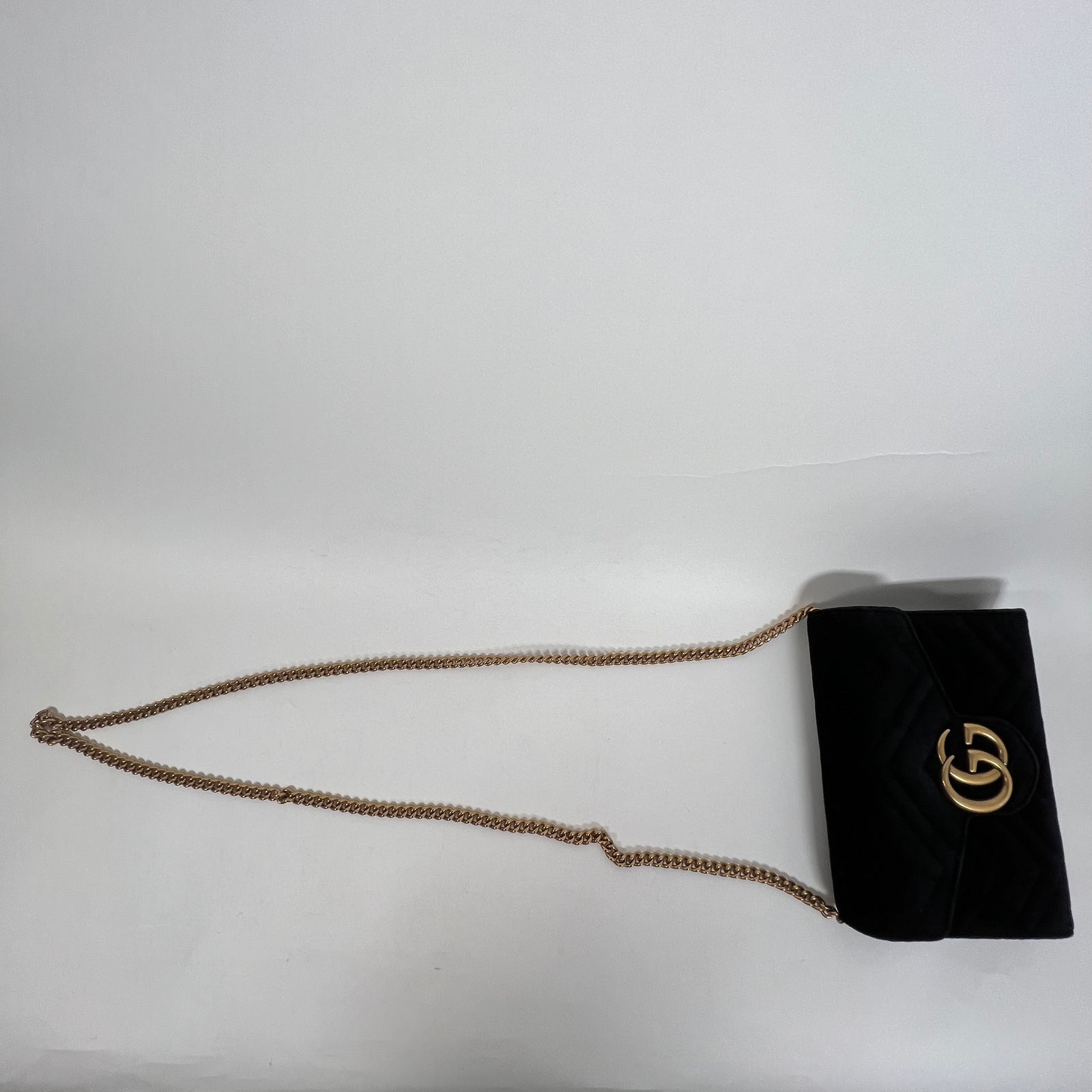 Gucci GG Marmont Matelasse Velvet Wallet Chain Black