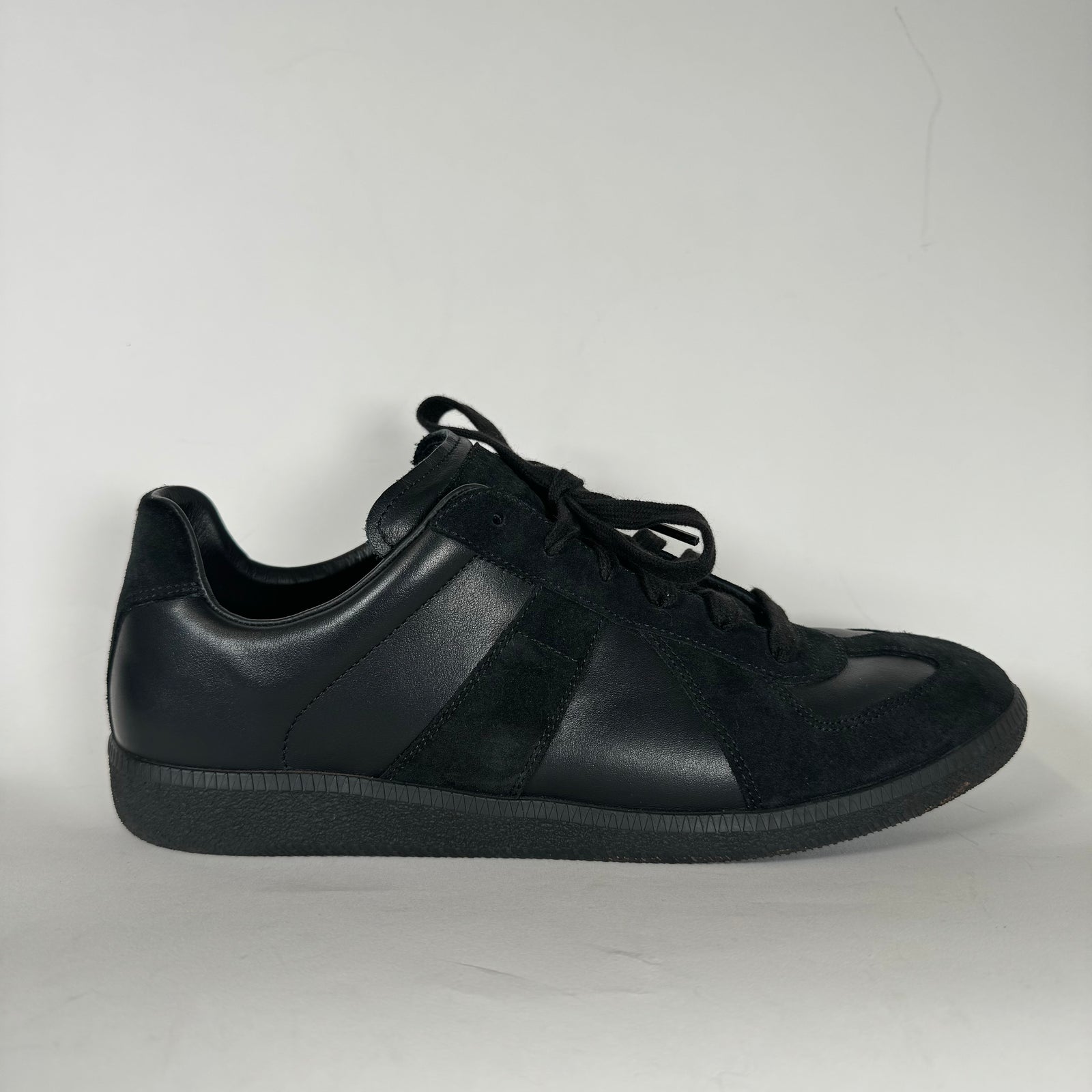 Maison Margiela All Black Gats Size 44