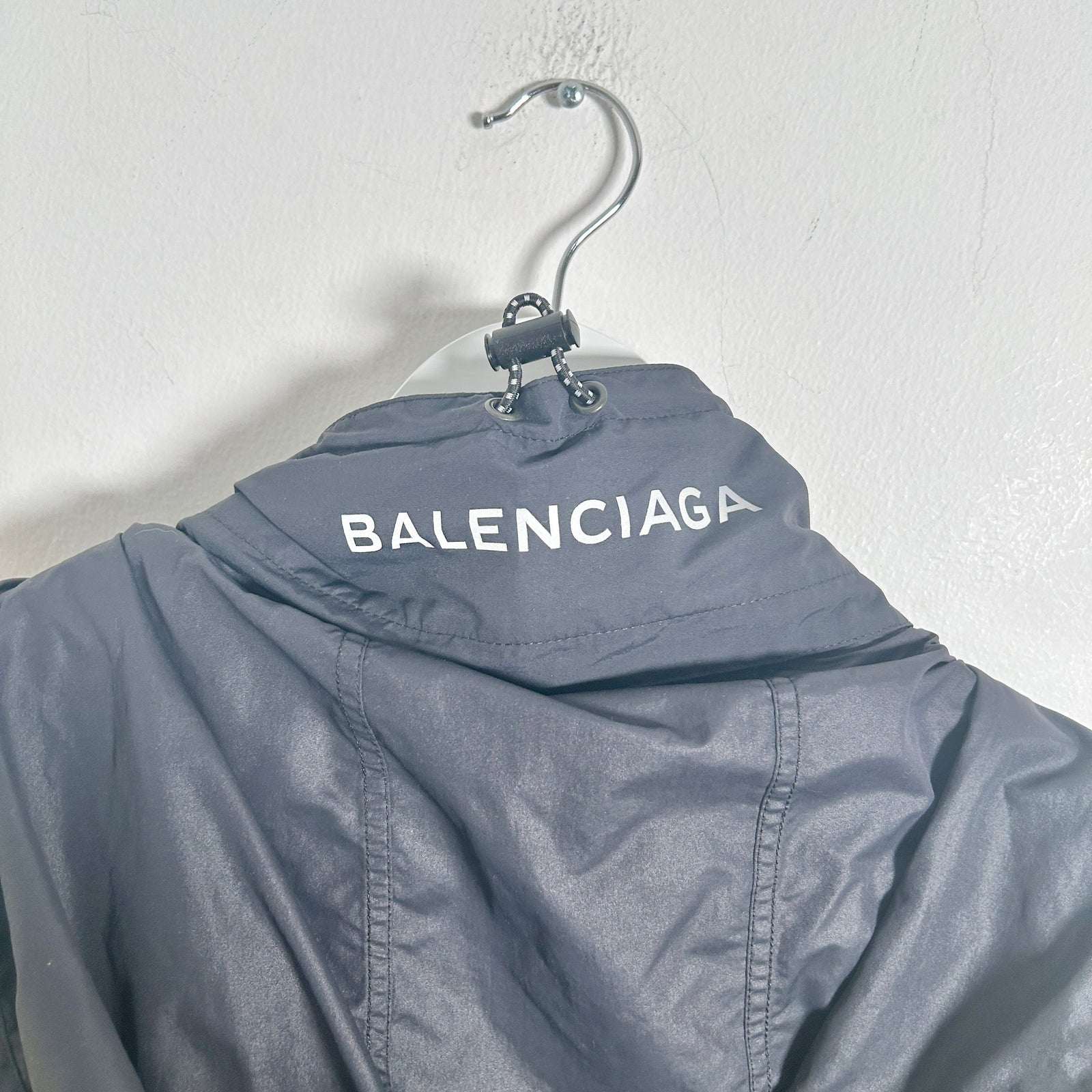 Balenciaga SS18 Navy / Yellow Windbreaker Size XL