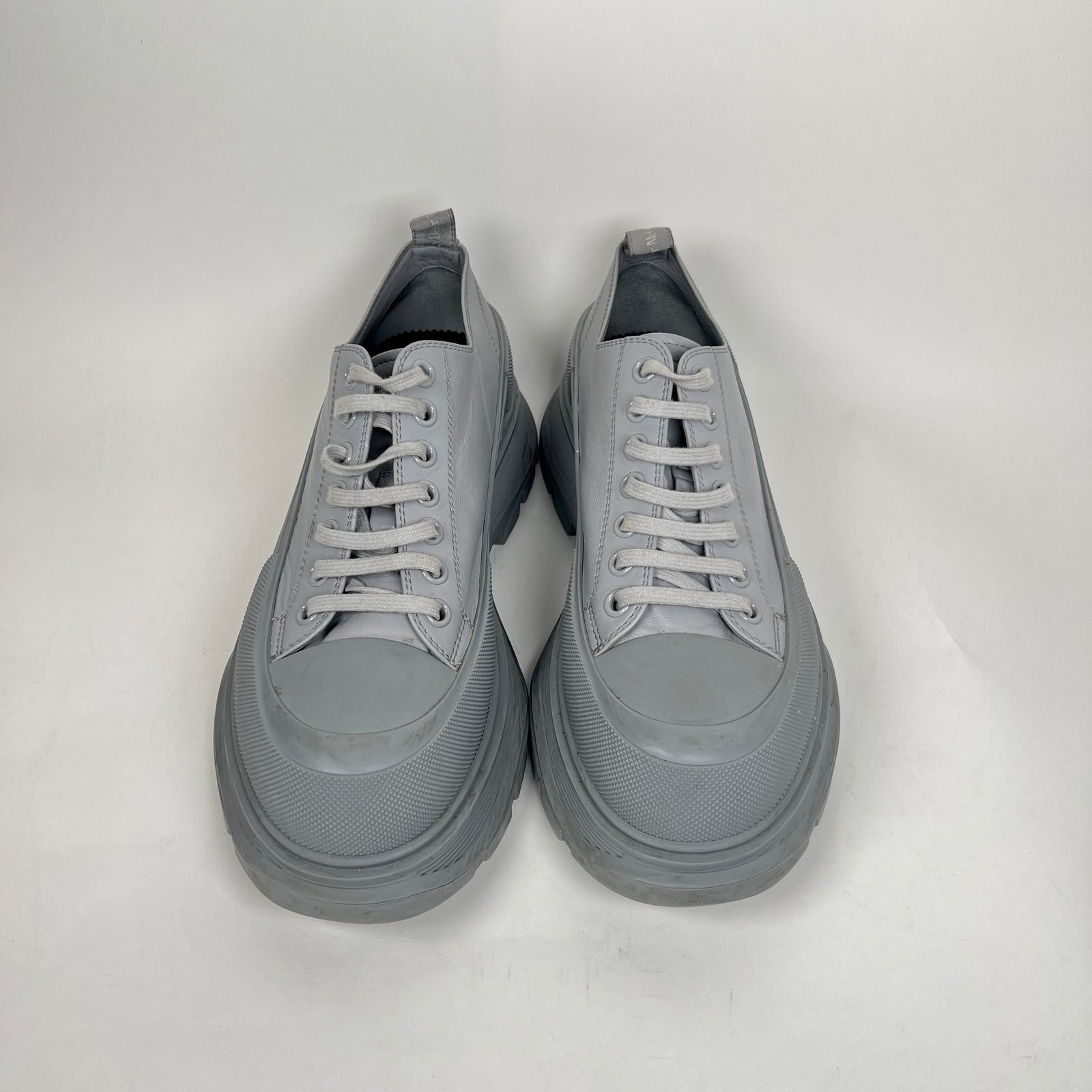 Alexander McQueen Grey Tread Slick Low Top Sneaker Size 45