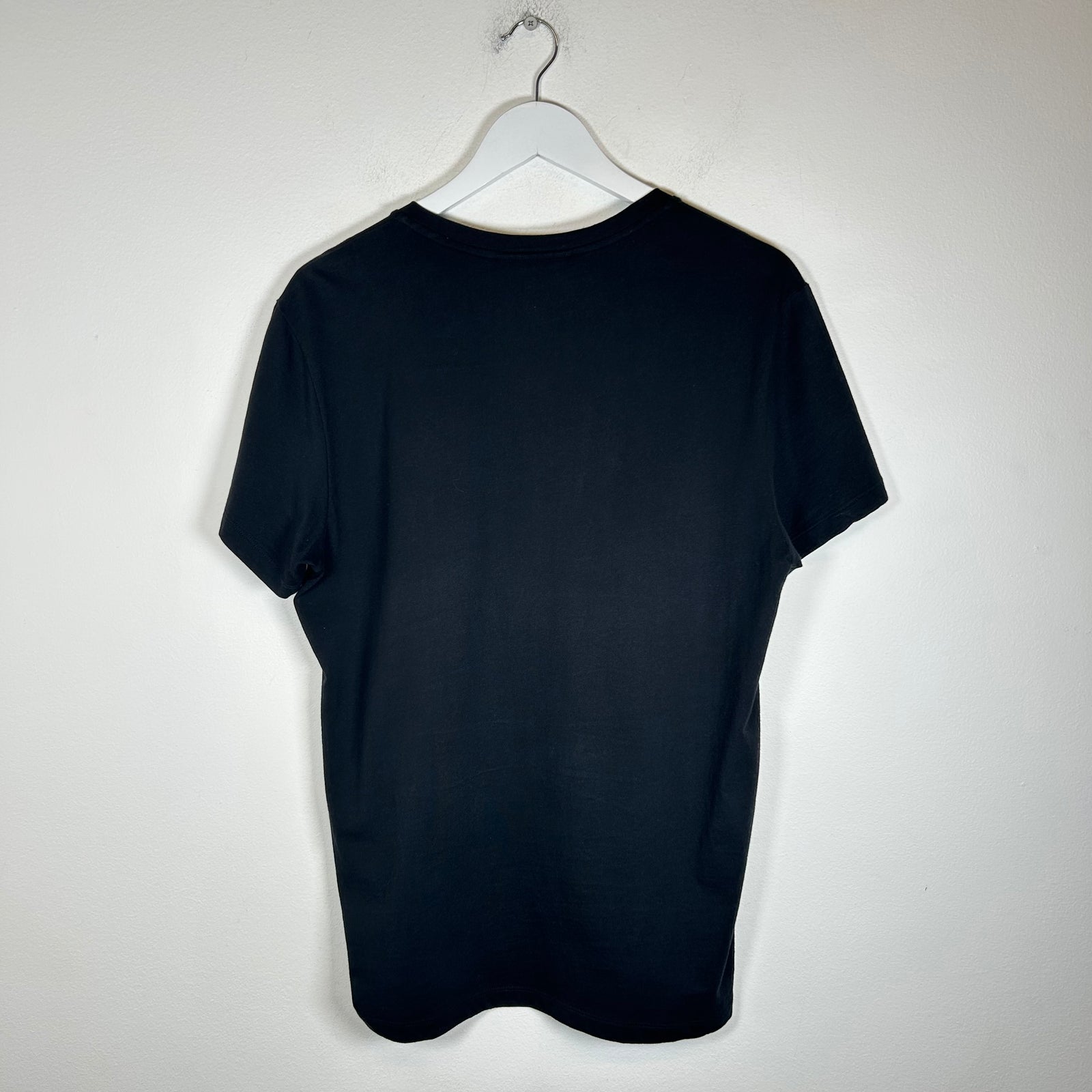Burberry Black Classic Crest Logo Tee Size S