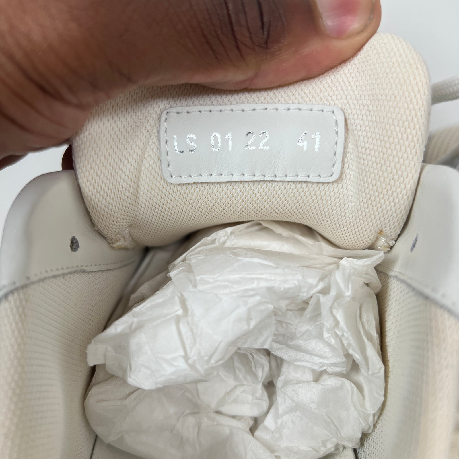 Dior B22 Tan/White Sneaker Size 41