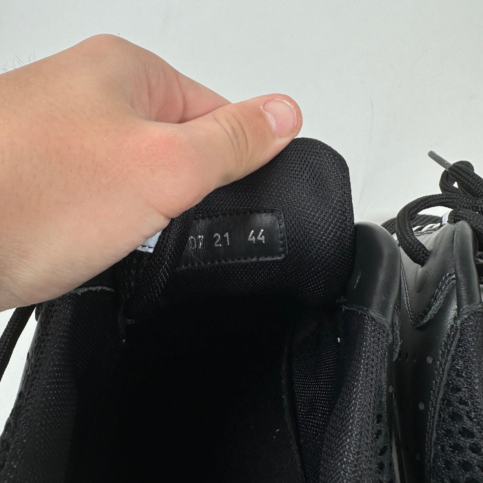 Dior Black B22 Sneakers Size 44