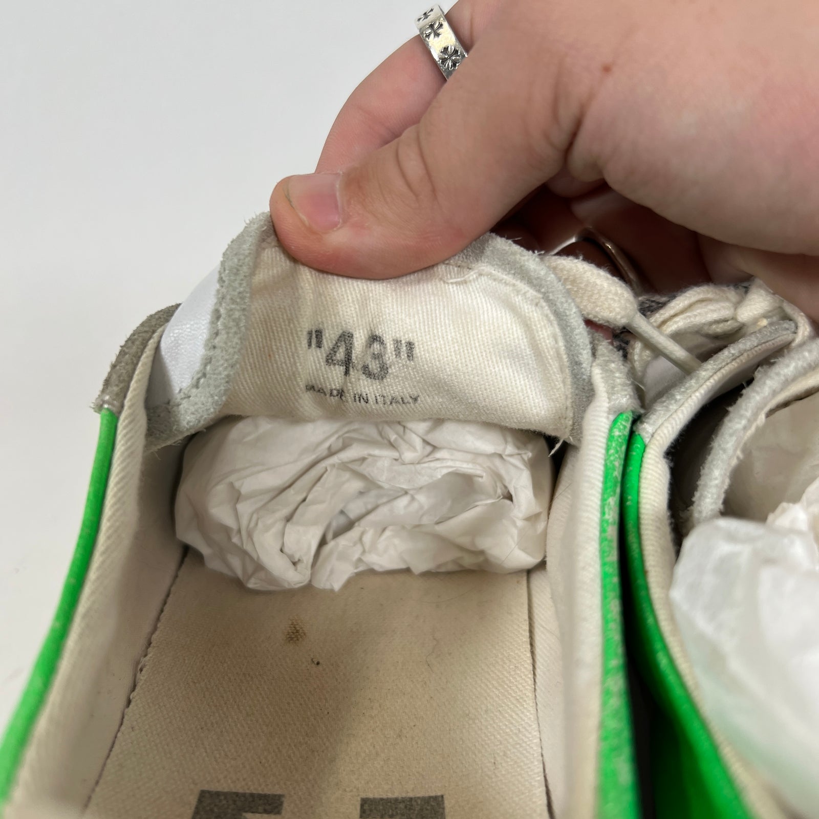 Off-White Low Top 1.0 Green Spray Size 43