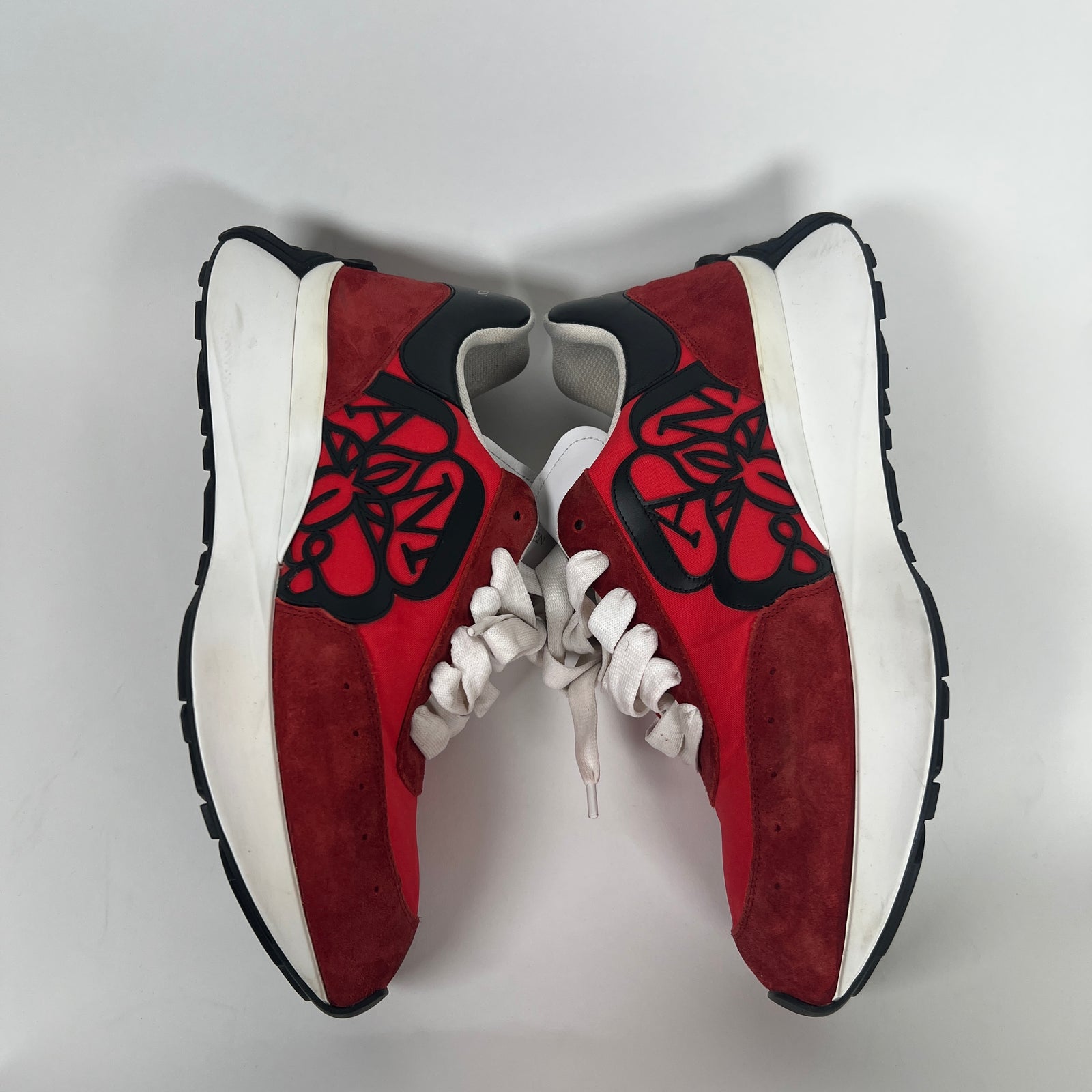 Alexander McQueen Red Sprint Runner Size 43