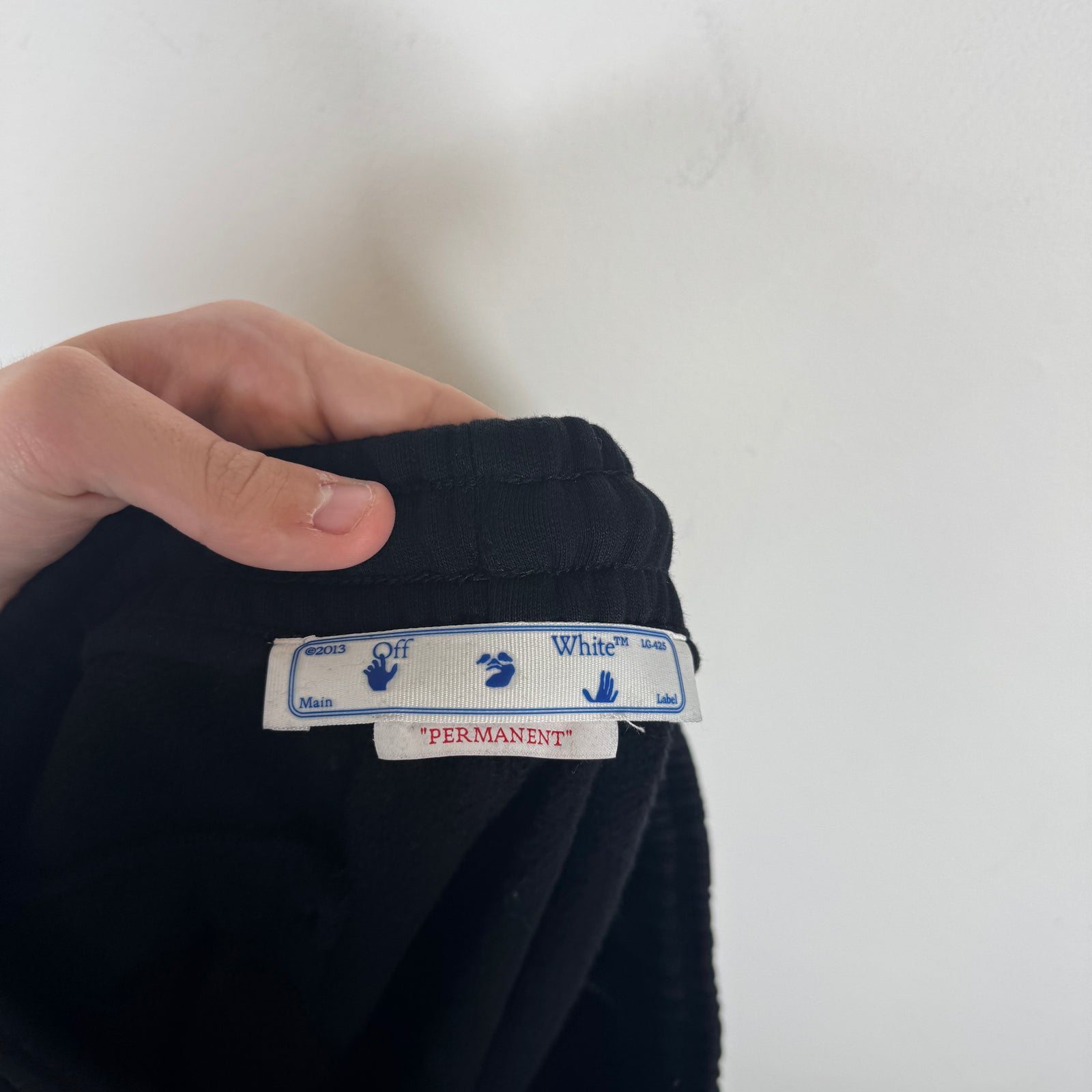 Off-White Black Arrows Sweatpants Size XL