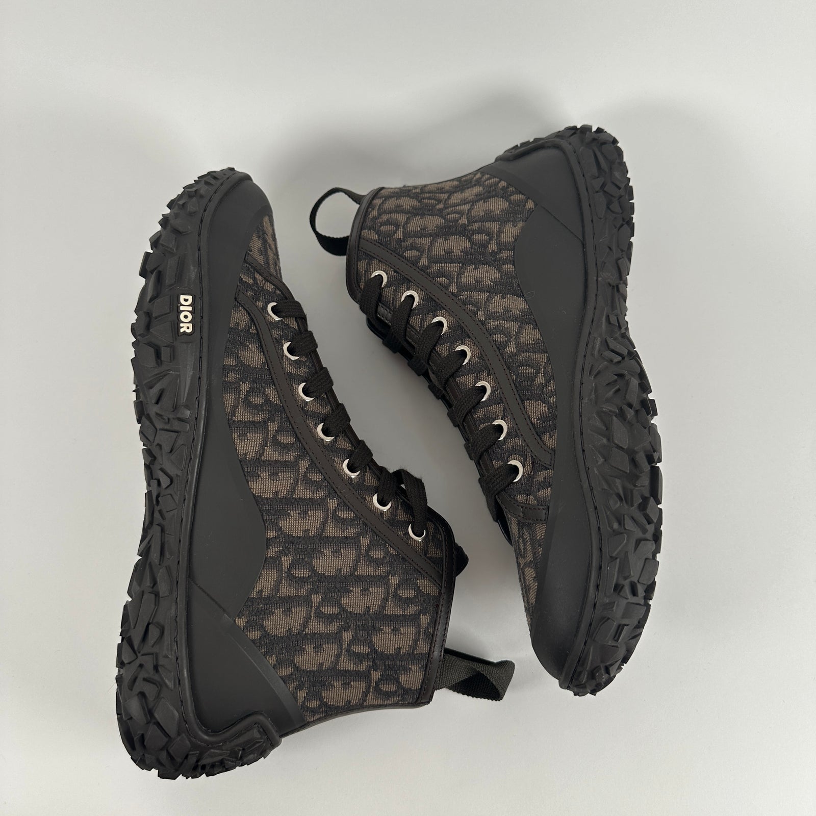 Dior B28 Oblique Brown Size 42