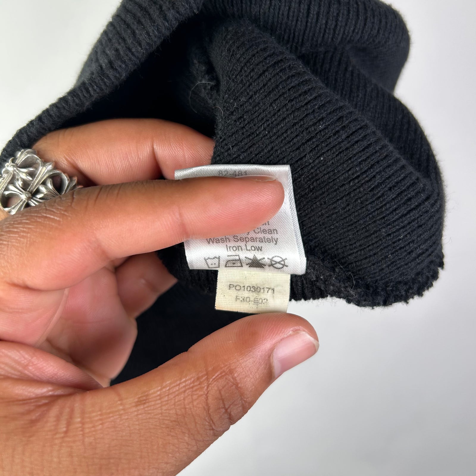 Skoloct Black Cross Beanie