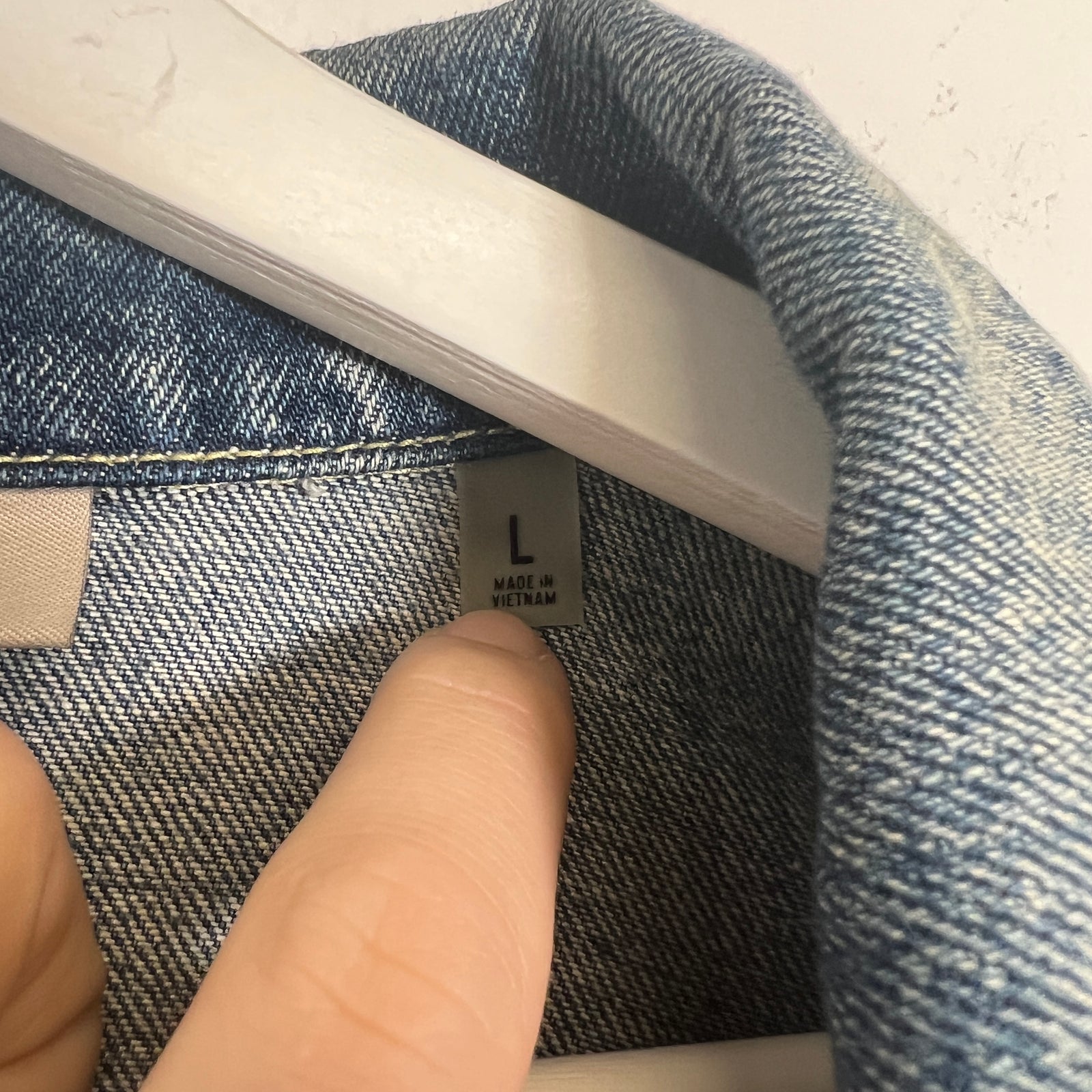 Essentials Lightwash Jeans Jacket Size L