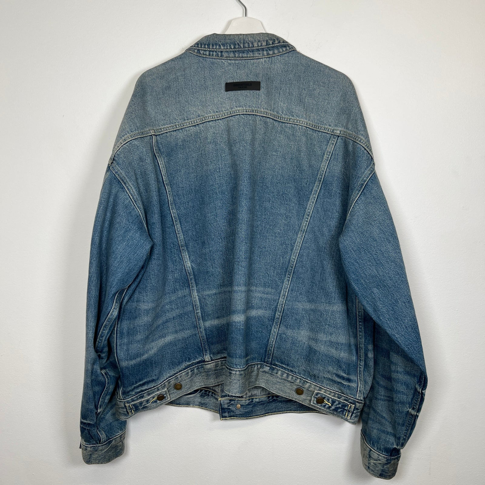 Essentials Lightwash Jeans Jacket Size L