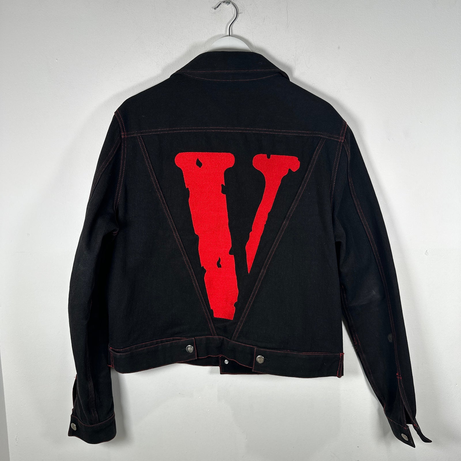 Vlone Black/Red 'Friends' Denim Jacket Size M