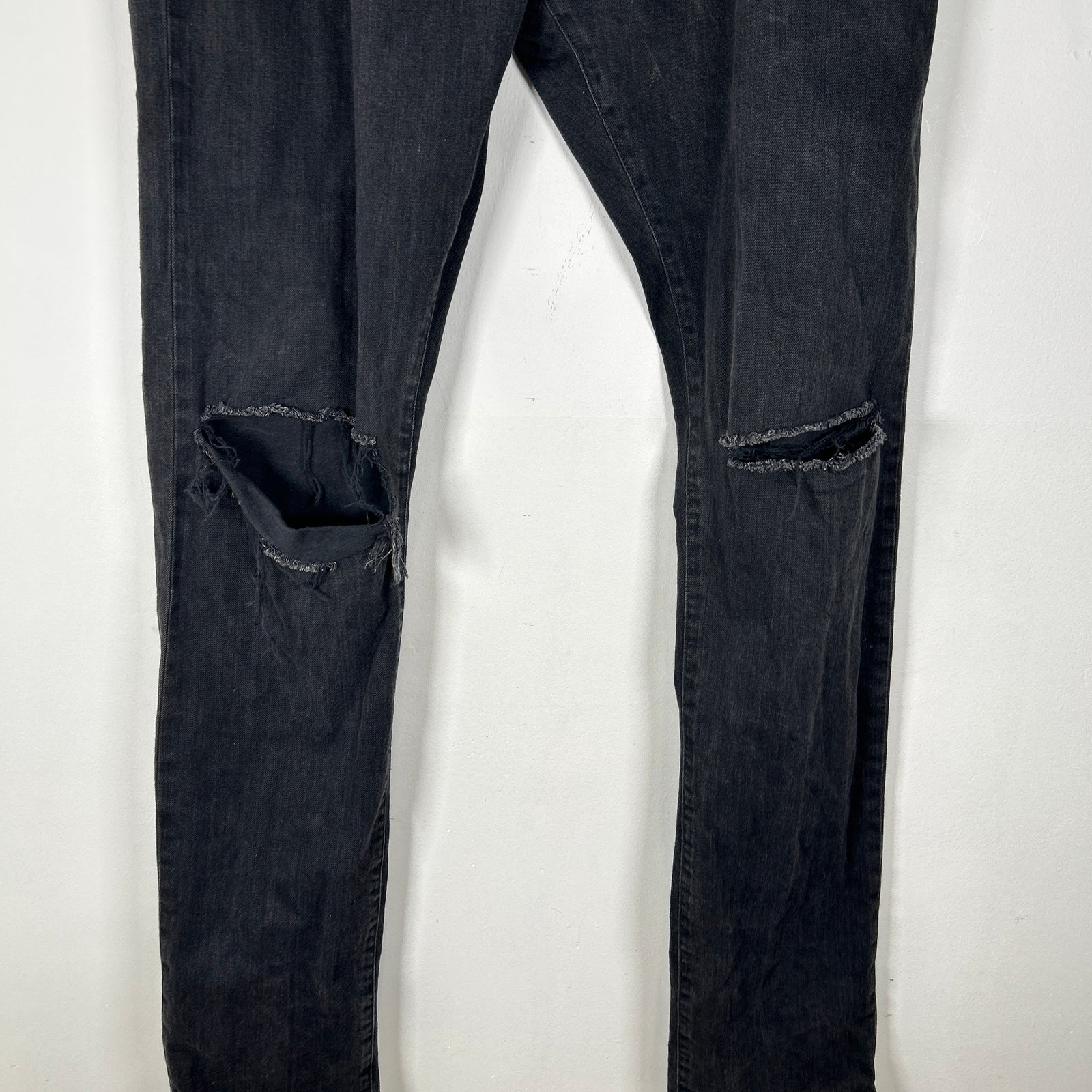 Saint Laurent Distressed Black Size 36