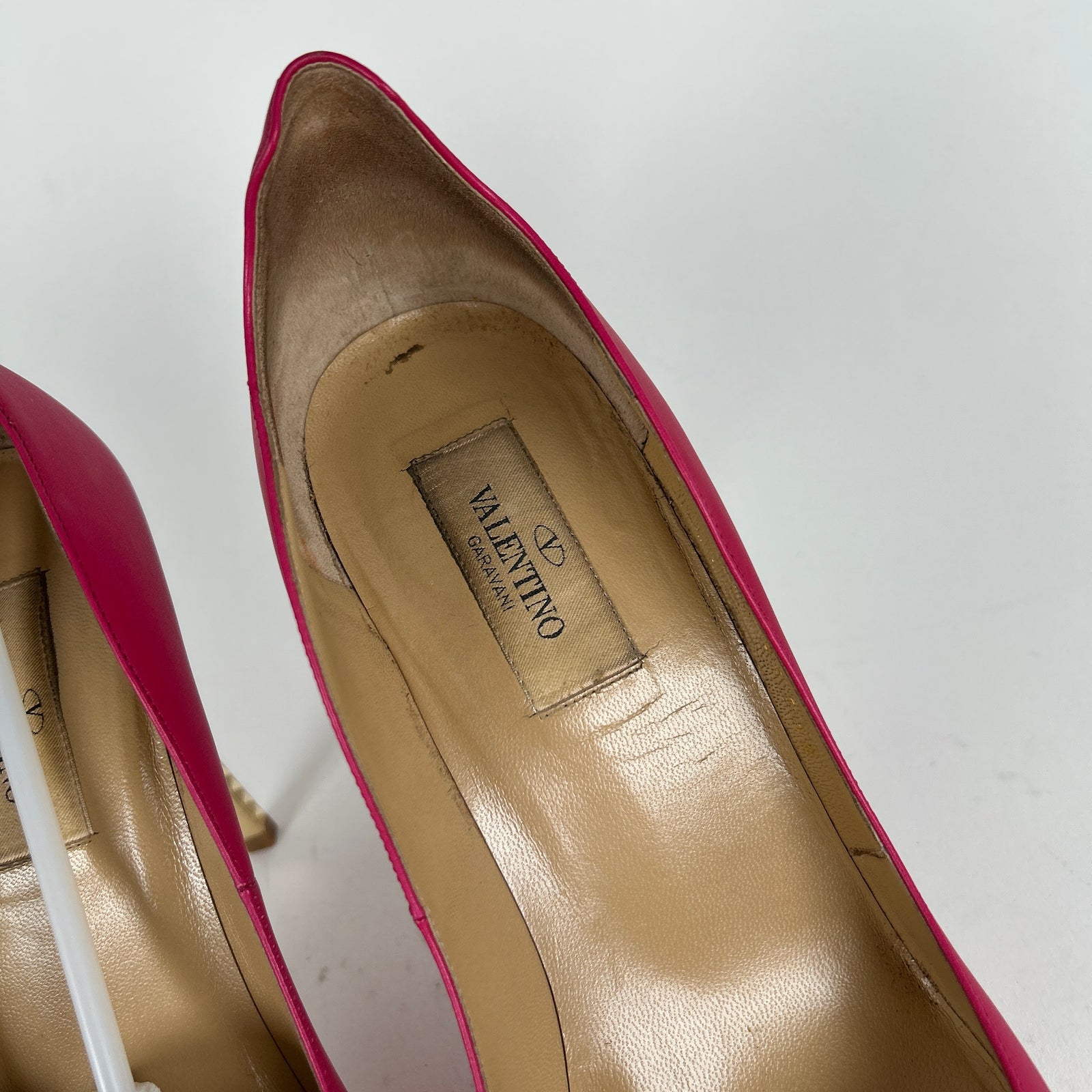 (FOUND) Gucci FW07 Black Leather Pumps Size 8