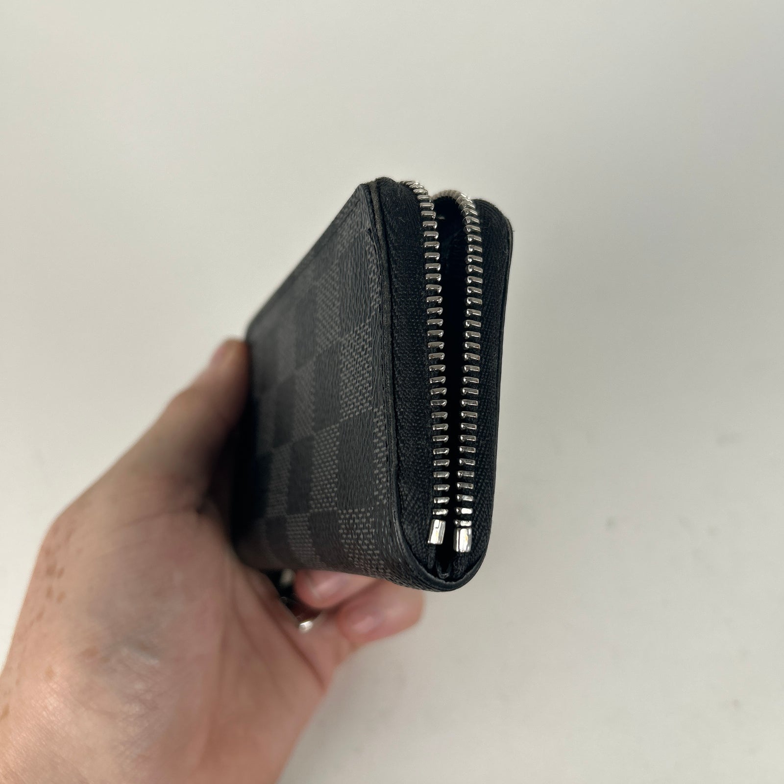 Louis Vuitton Damier Zip Wallet