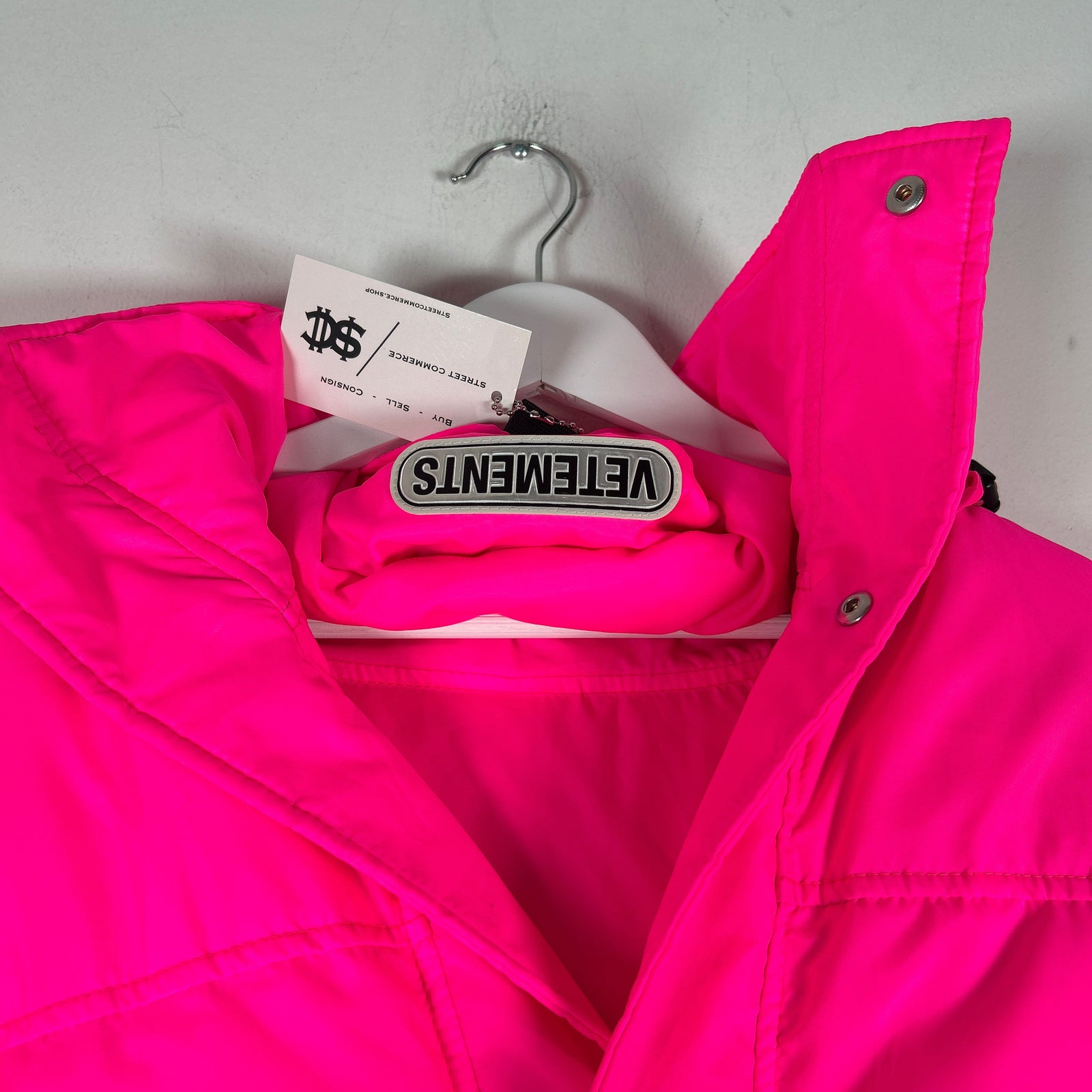 Vetements Techncial Hot Pink Puffer Size L