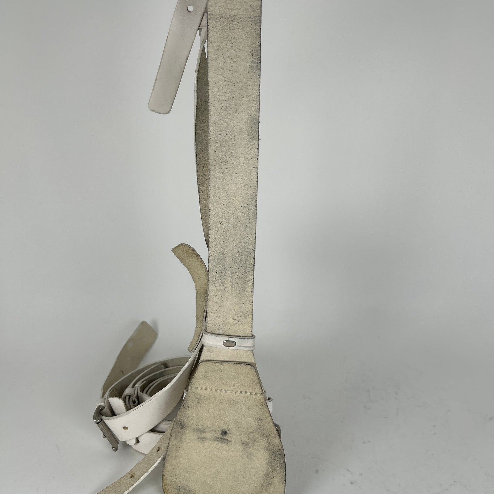 Ann Demeulemeester White Leather Extended Strap Belt Size 32