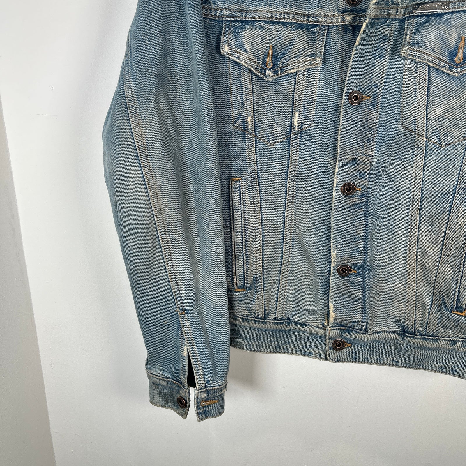 Off-White Gradient Arrows Denim Jacket Size L