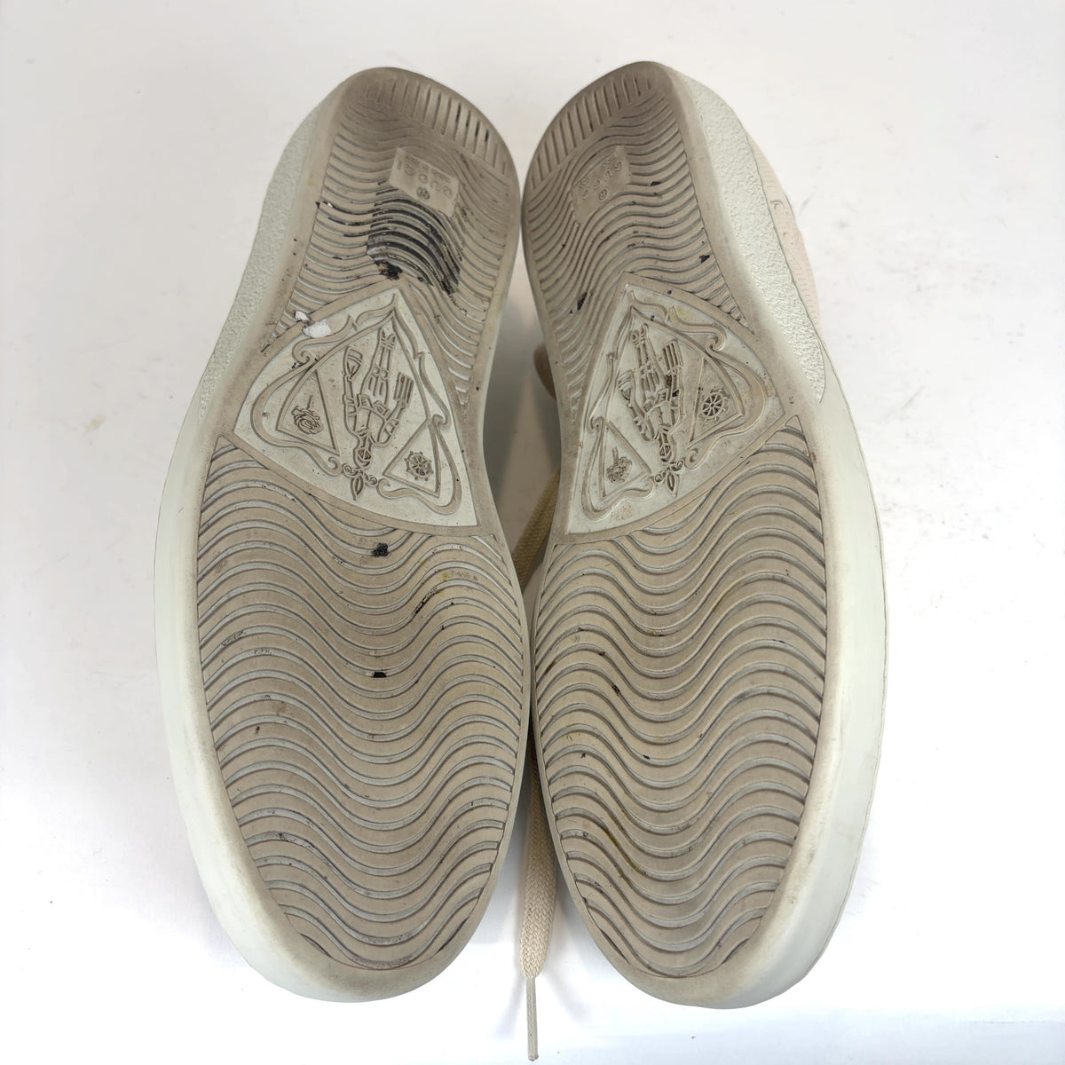 Gucci Ace 'GG' Embossed Lowtop Sneakers