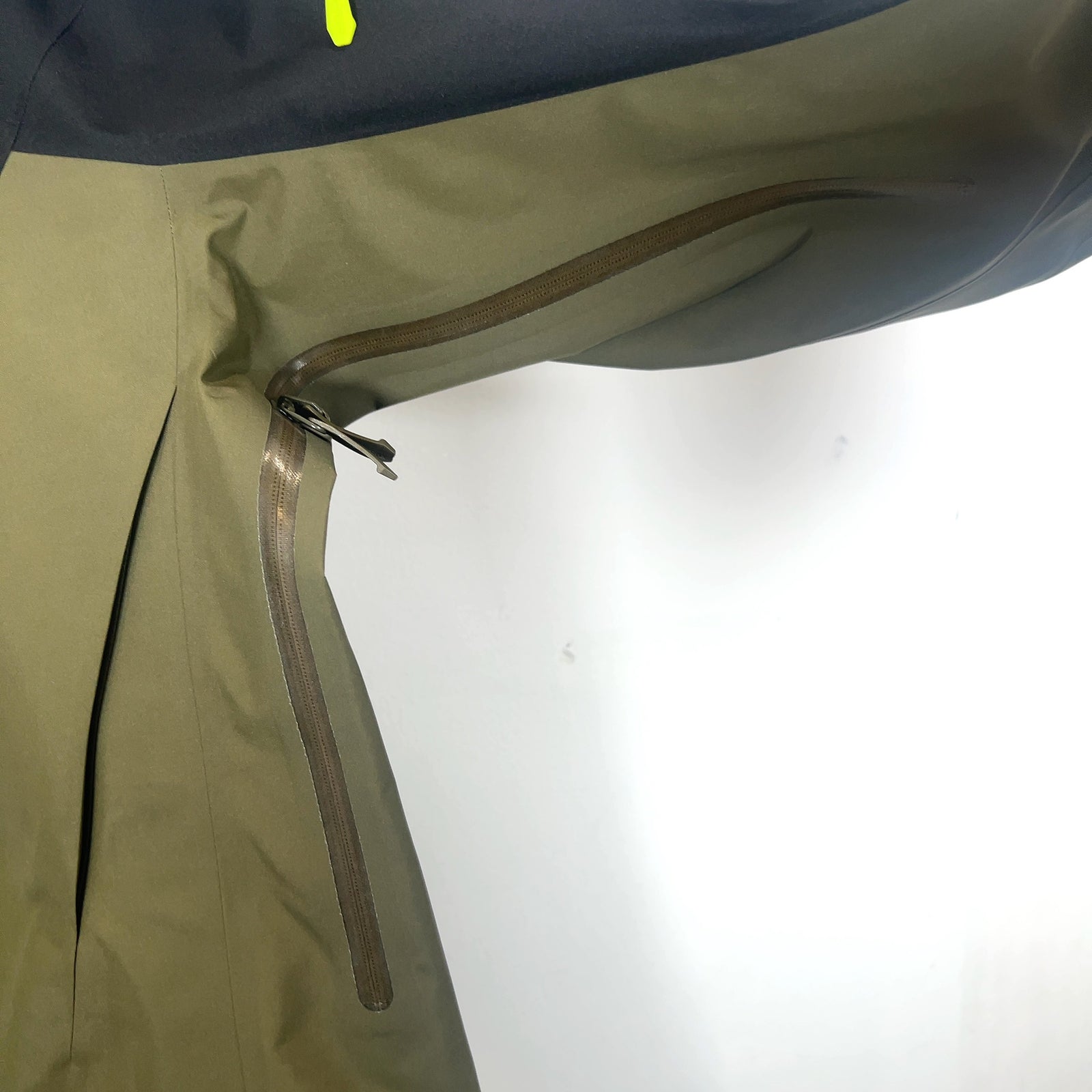 Arc'Teryx Alpha SV Olive Two Tone Jacket