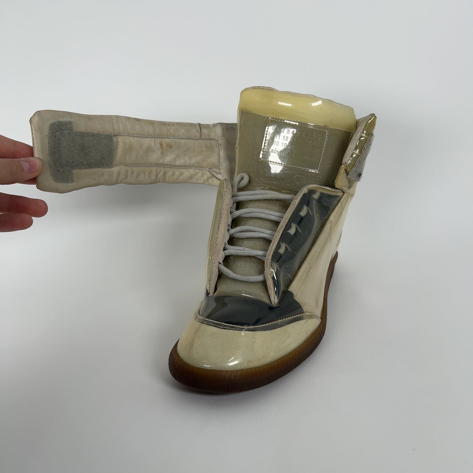 Maison Margiela Beige PVC Future High-Tops Size 43