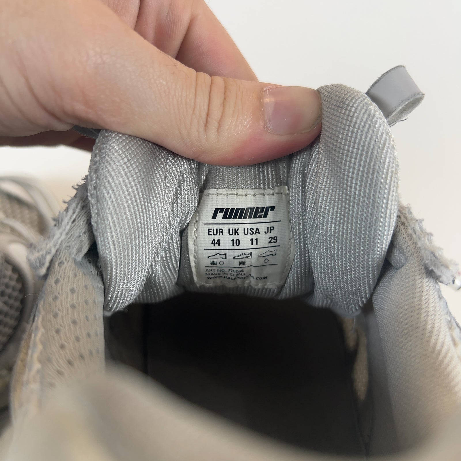 Balenciaga White/Silver Runner 2.0
