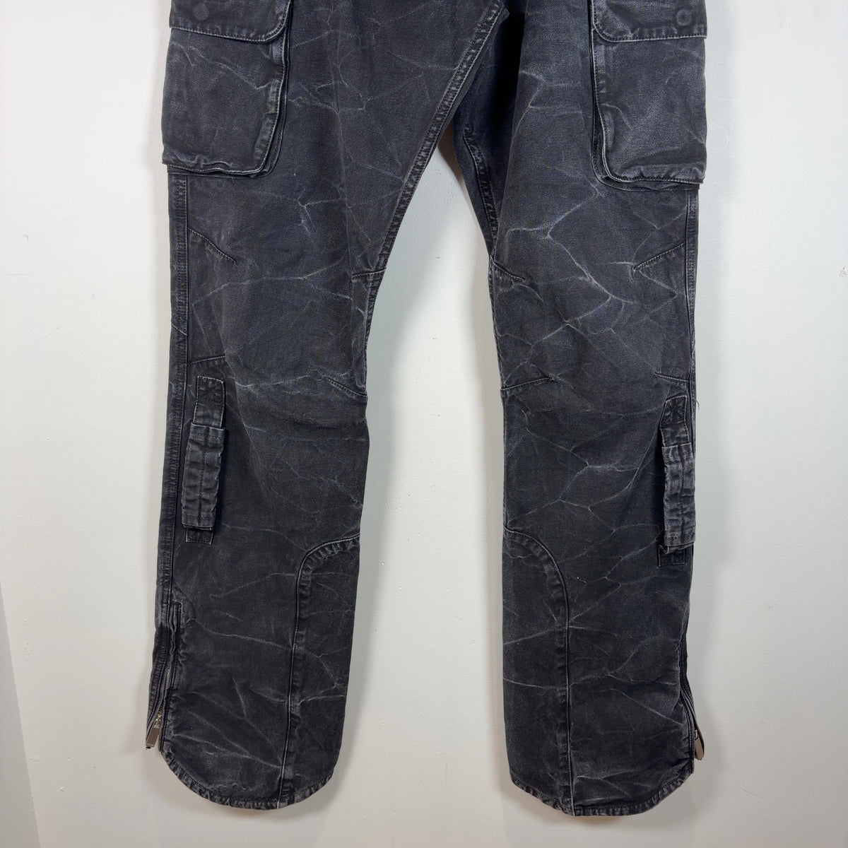 Off-White Cargo Distressed Effect Cargo Pants