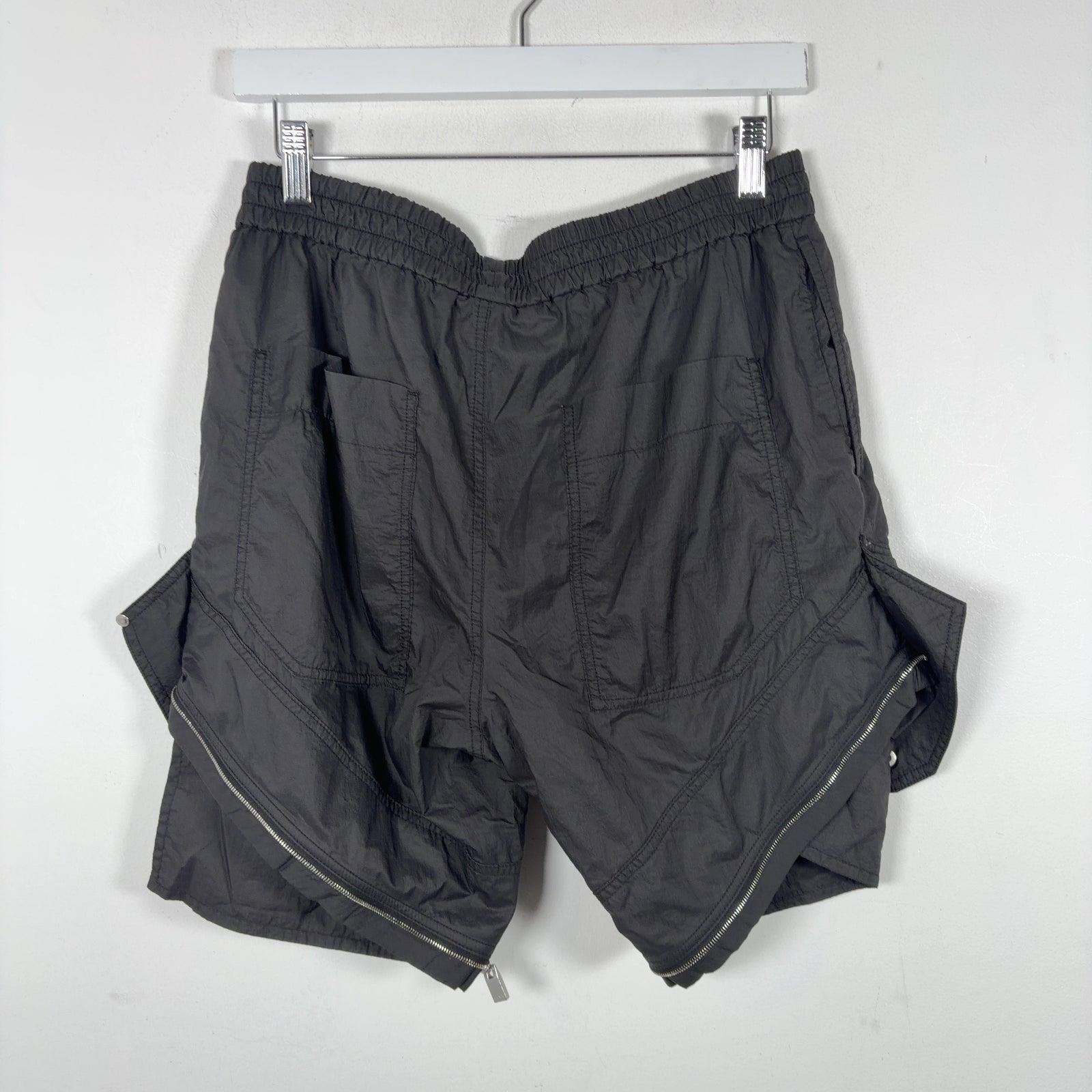 1017 ALYX 9SM Nylon Hybrid Cuffed Detachable Leg Cargo Pants