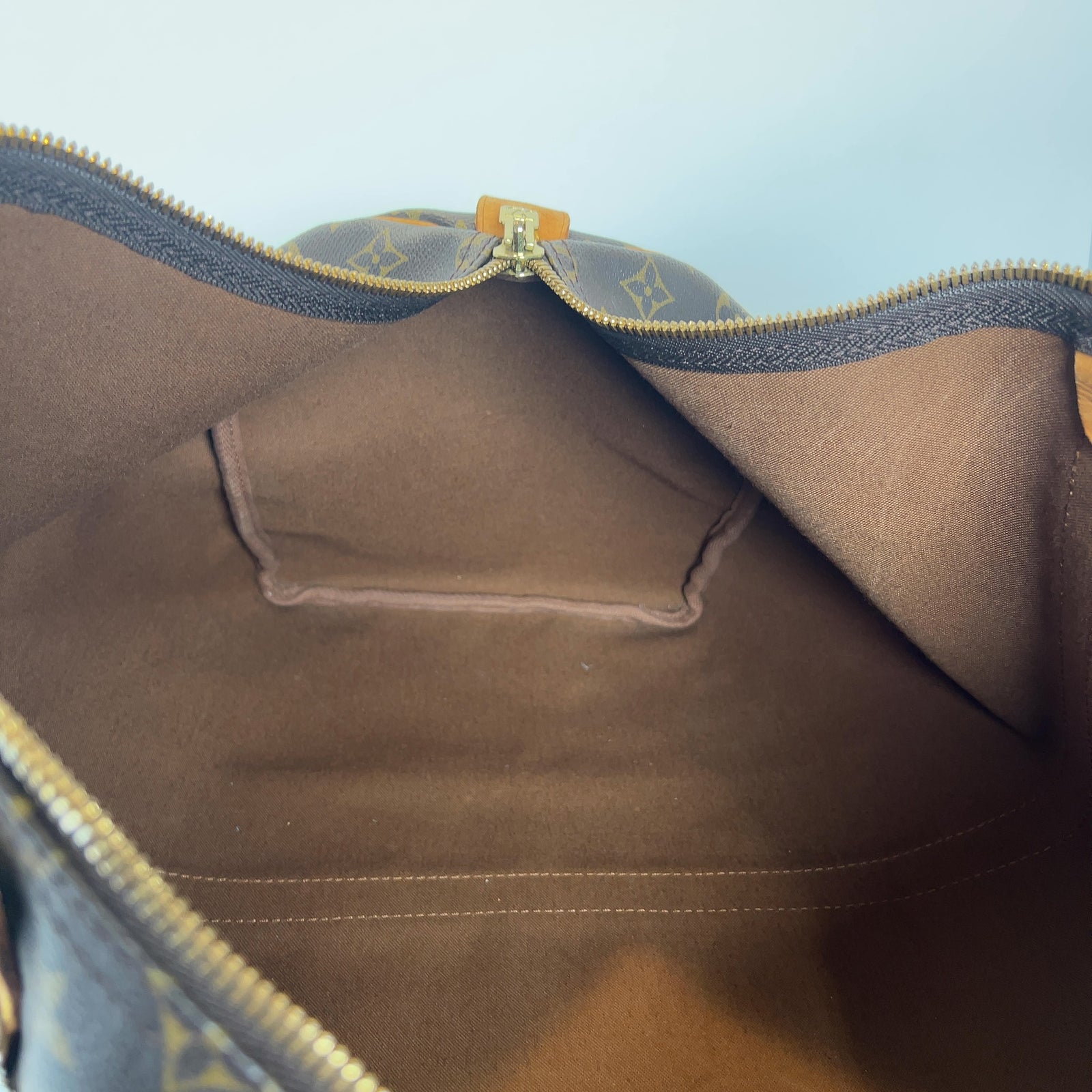 Louis Vuitton Monogram Keepall 50