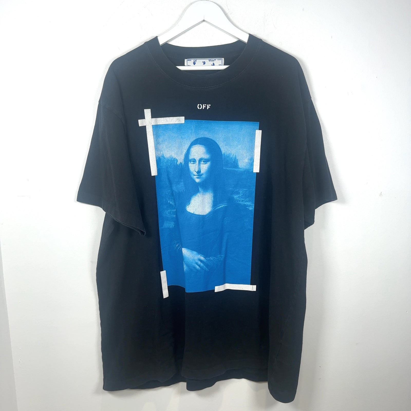 Off-White Mona-Lisa Arrow Graphic T-Shirt