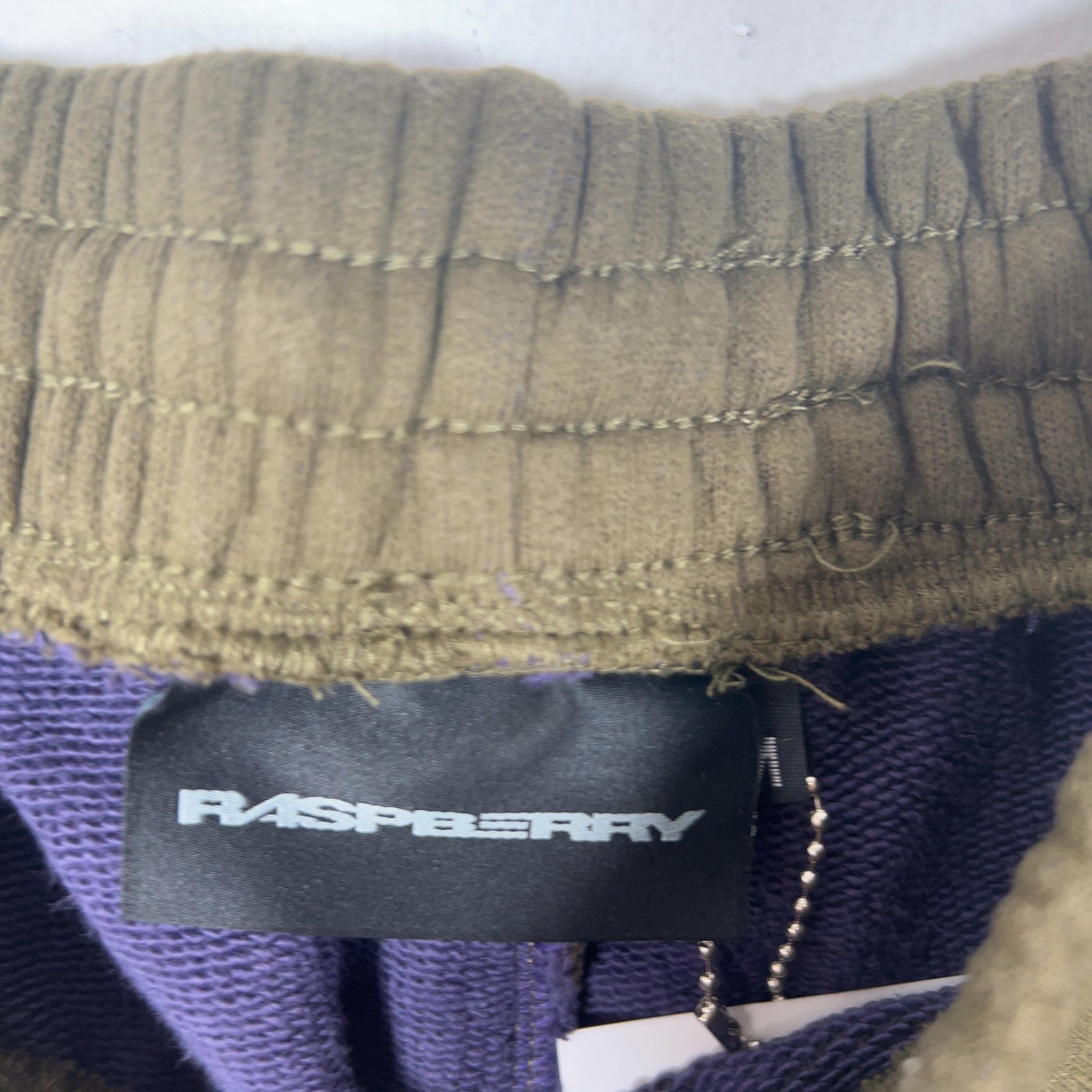 GV Gallery Raspberry Hills V2 Baggies 3/4 Sweat Shorts