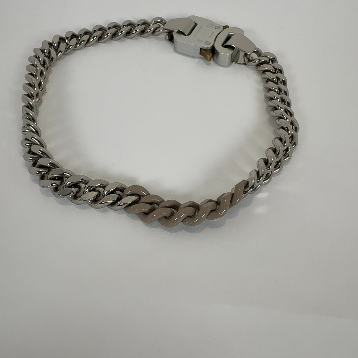 1017 ALYX 9SM Rollercoaster Buckle Choker Chain