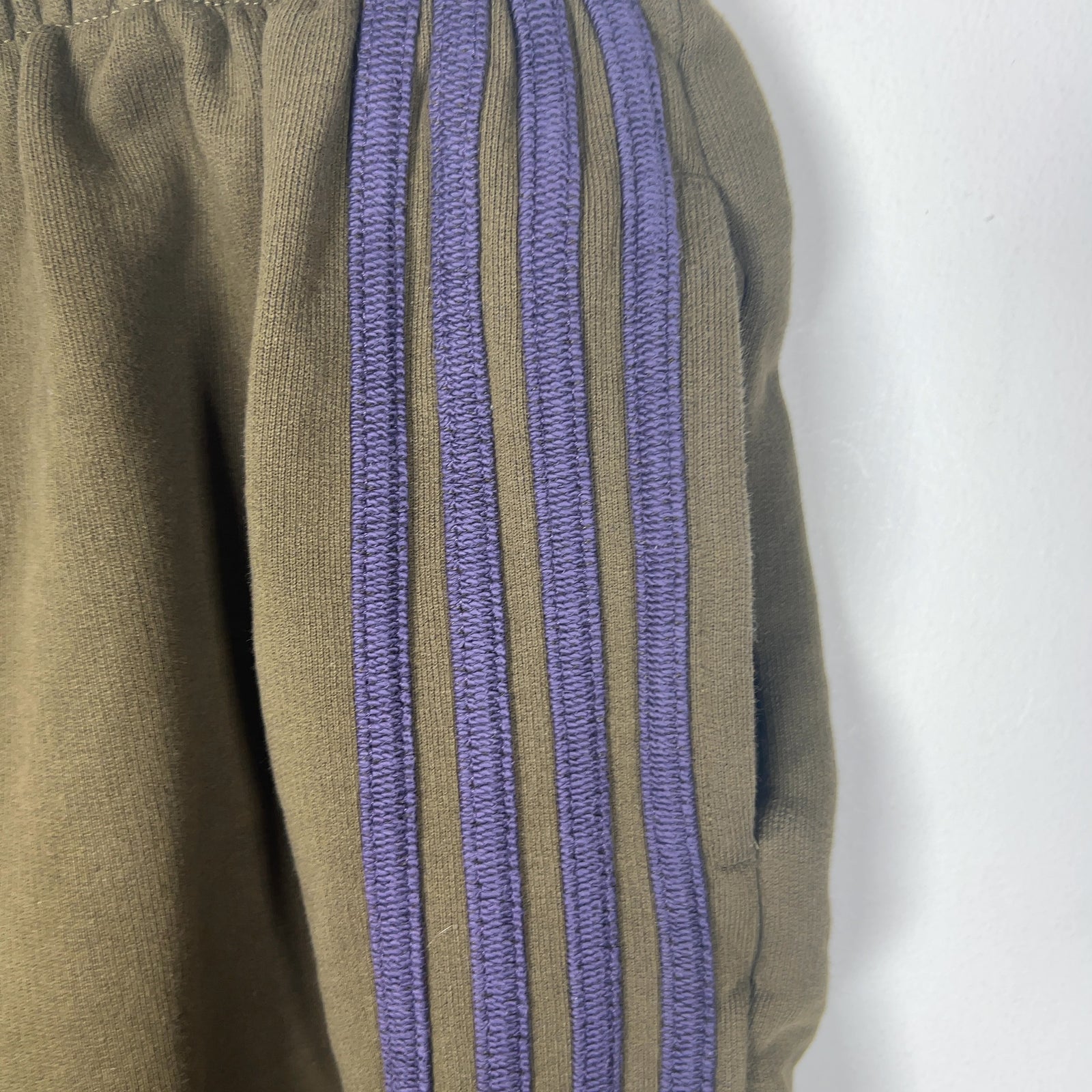 GV Gallery Raspberry Hills V2 Baggies 3/4 Sweat Shorts