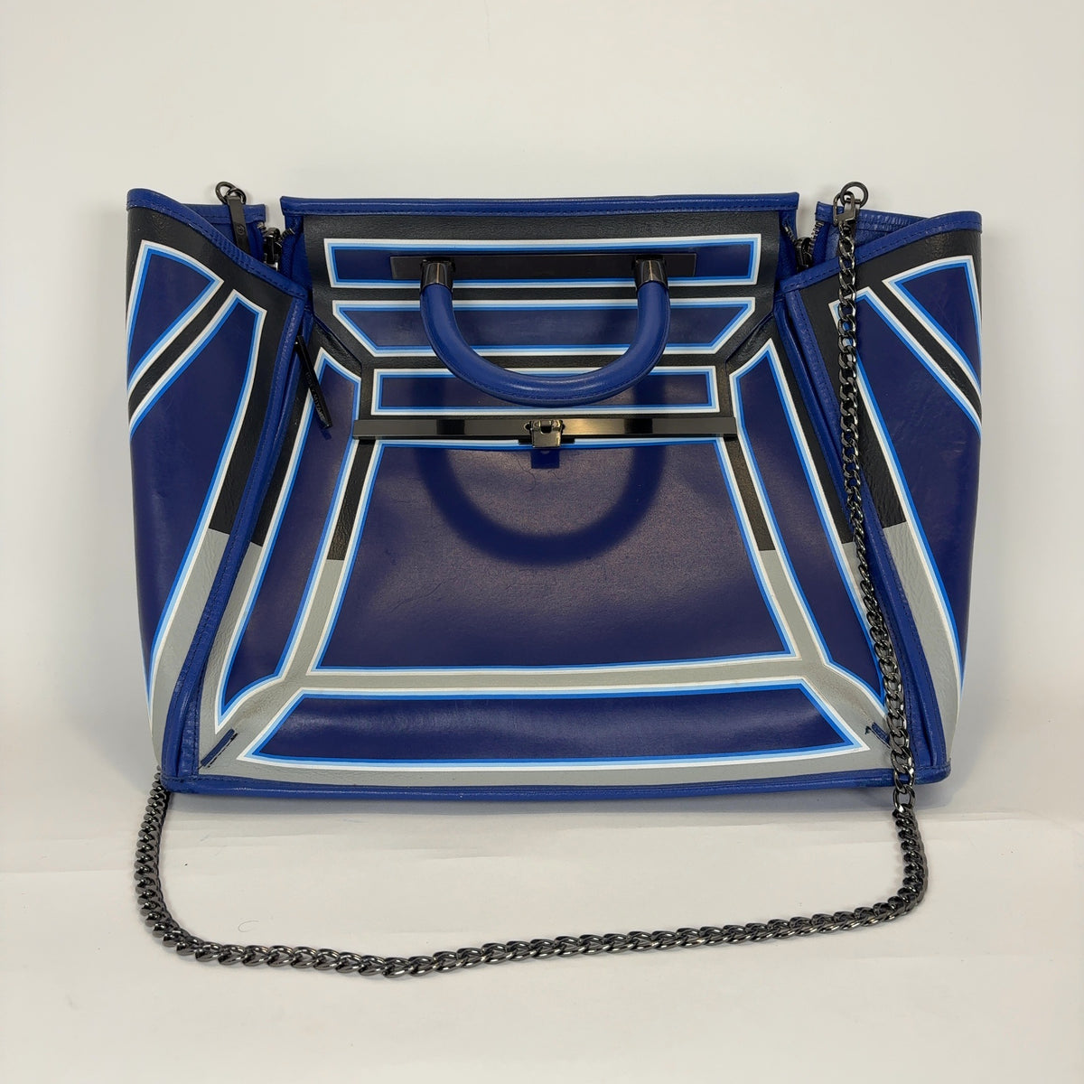 Issey Miyake Guston Handle Bags