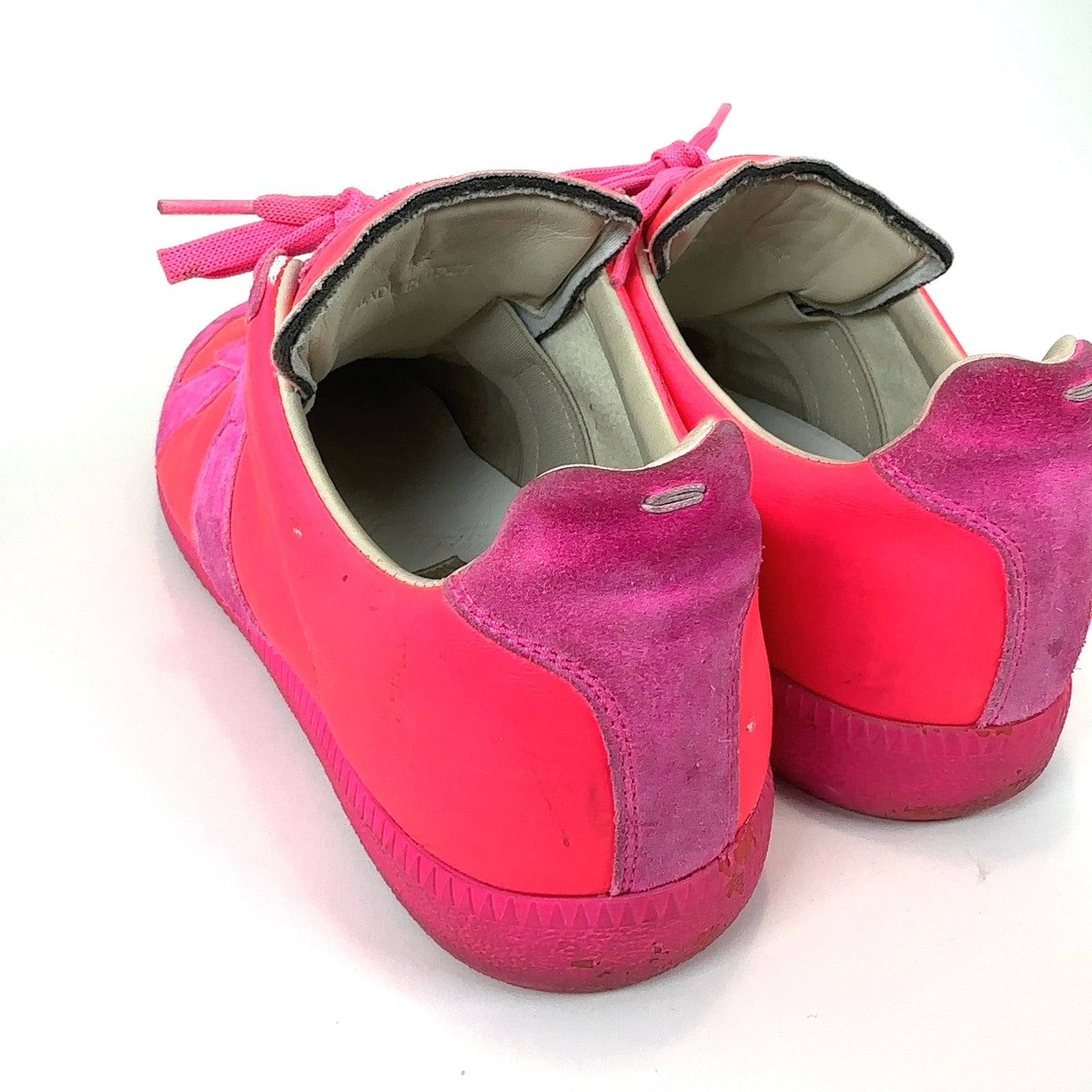 Maison Margiela Pink 'GAT' Low-top Sneakers