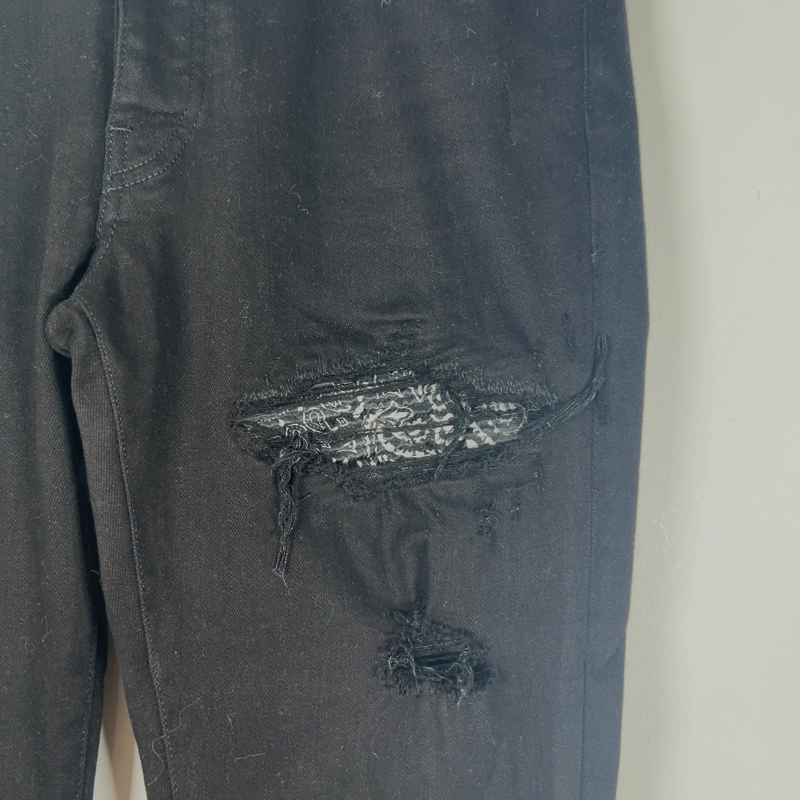 Amiri MX1 White/Black Bandana Jeans